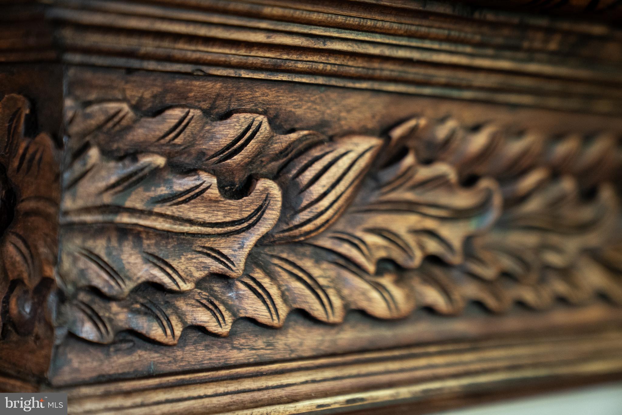 JAHNKE & DICKSON - Residential