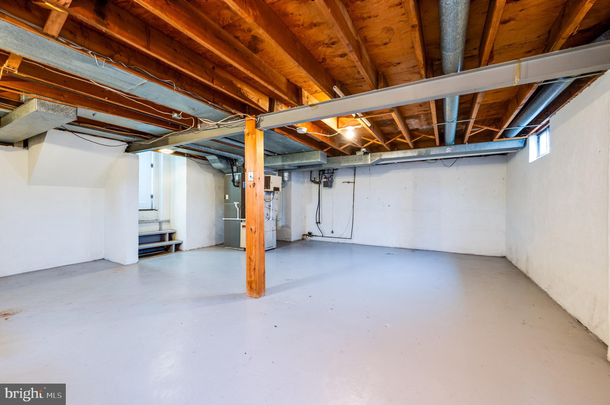 WYOMISSING HILLS - Residential Lease