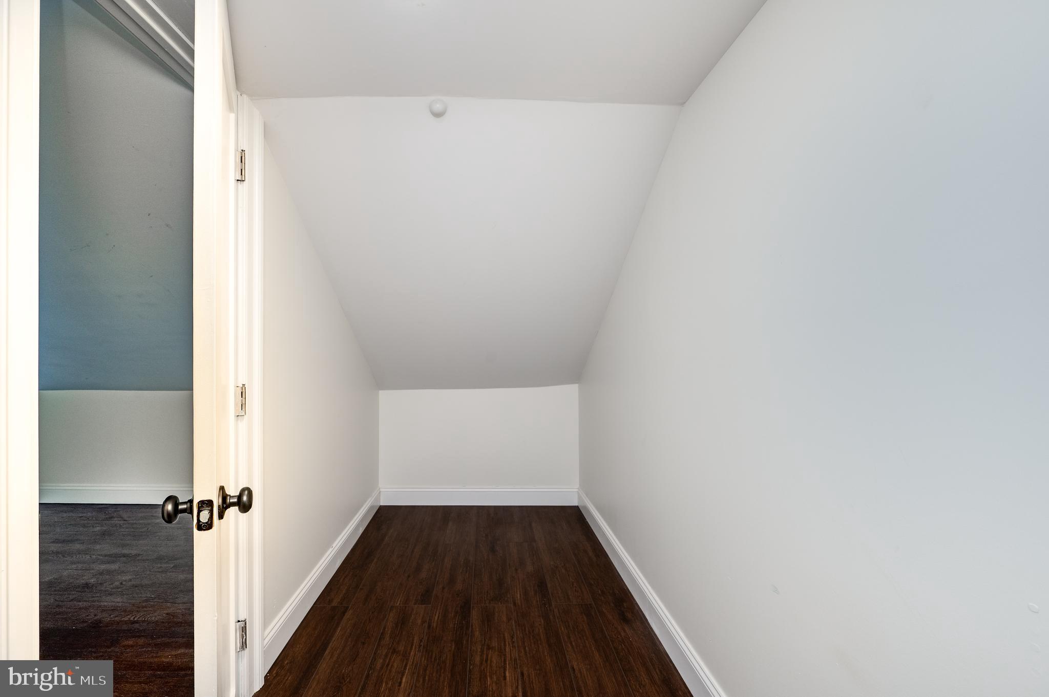 WYOMISSING HILLS - Residential Lease