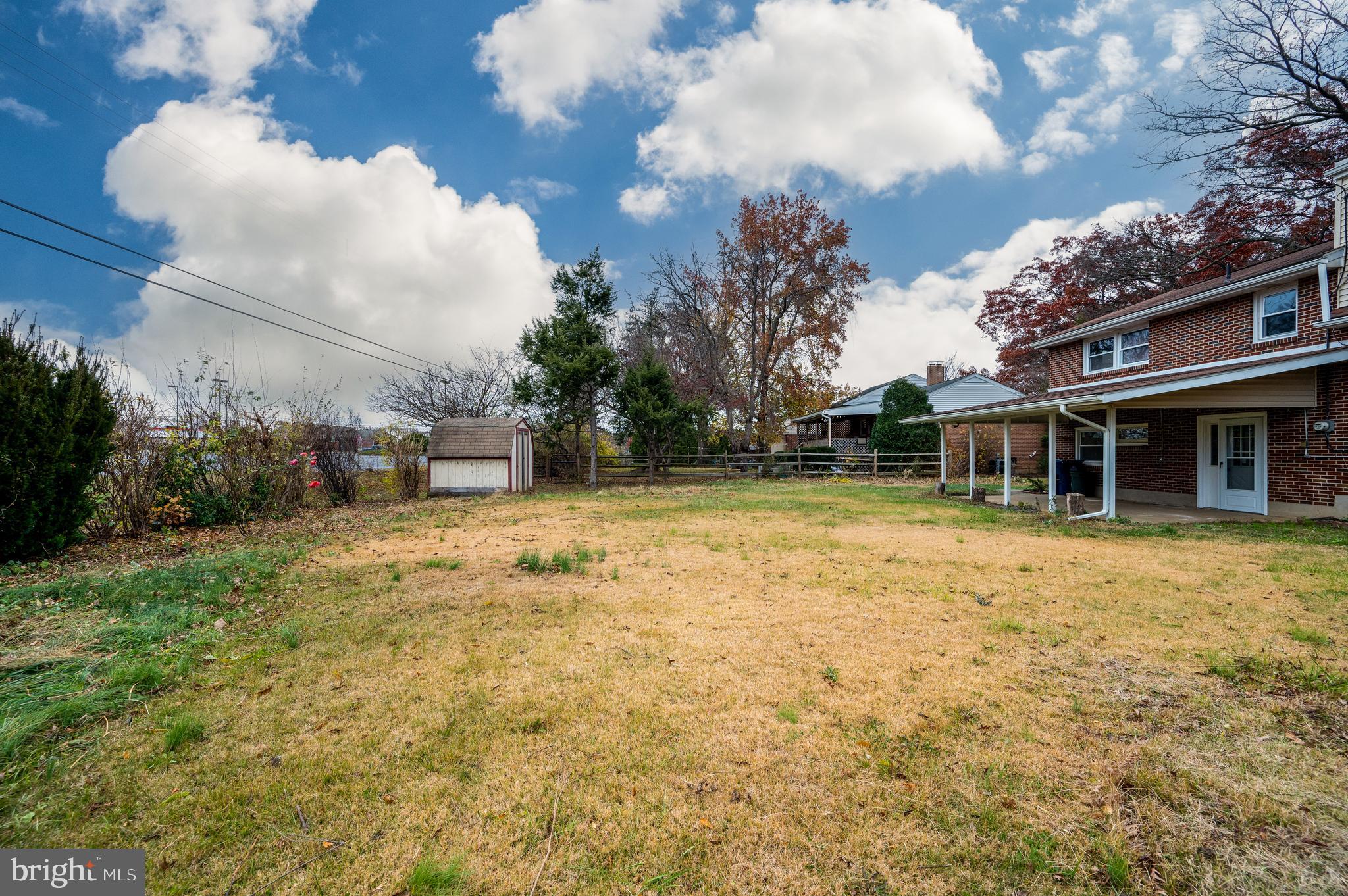 WYOMISSING HILLS - Residential Lease