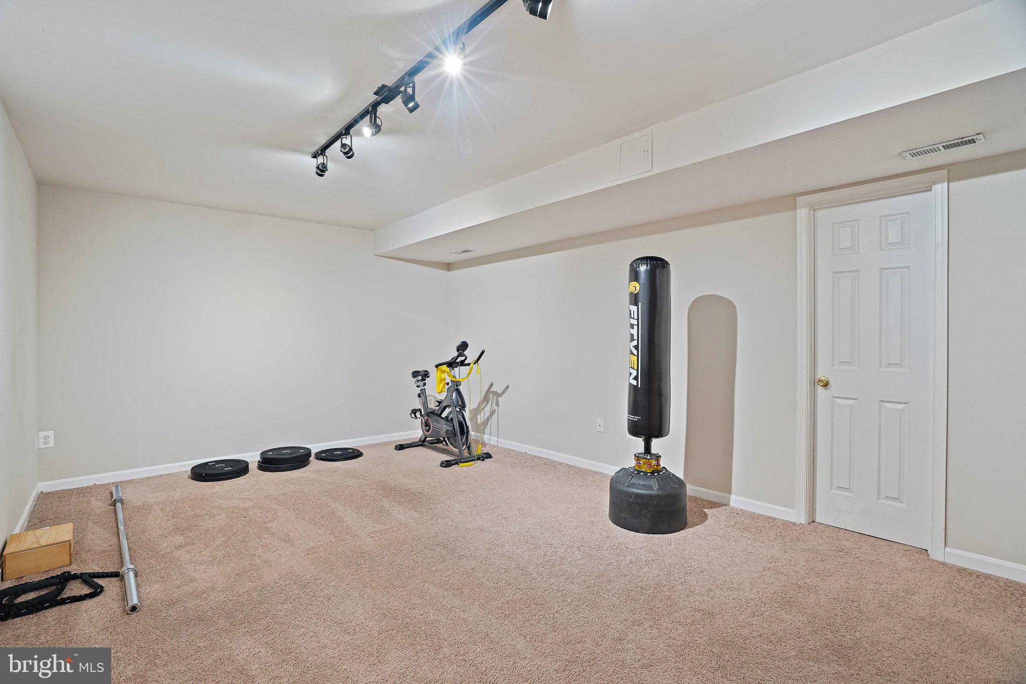 WOODFIELD ESTATES - Residential
