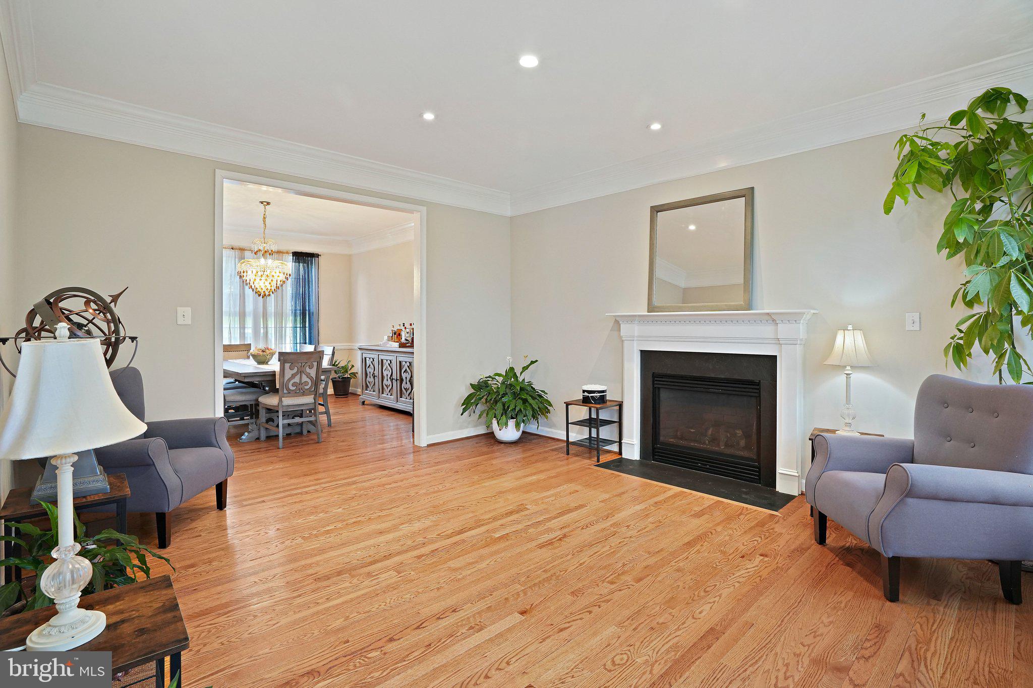 WOODFIELD ESTATES - Residential