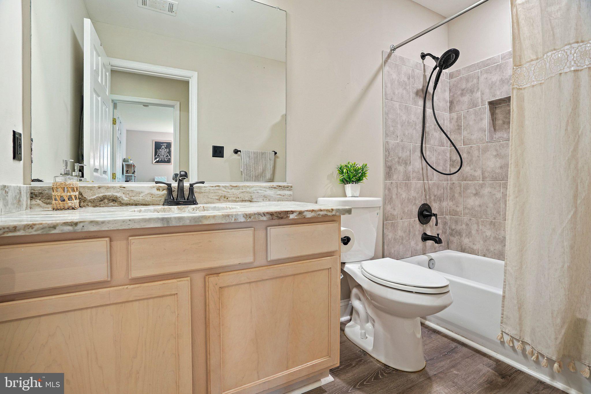 WOODFIELD ESTATES - Residential
