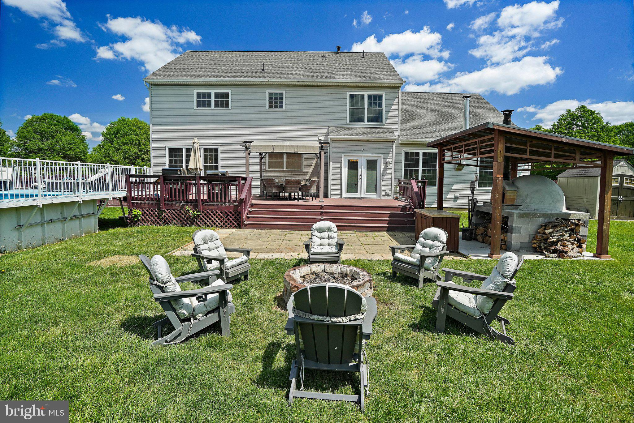 WOODFIELD ESTATES - Residential
