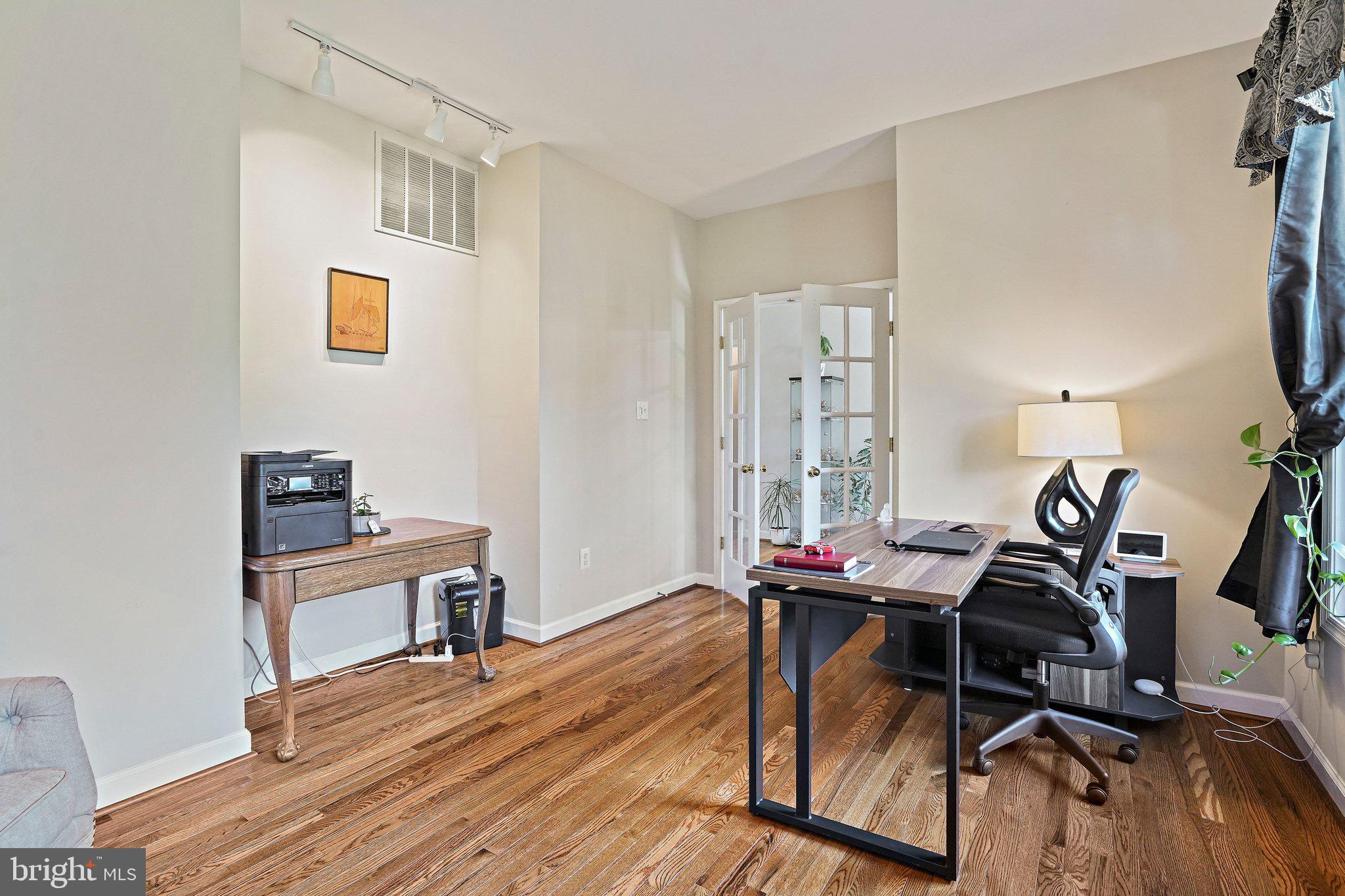WOODFIELD ESTATES - Residential