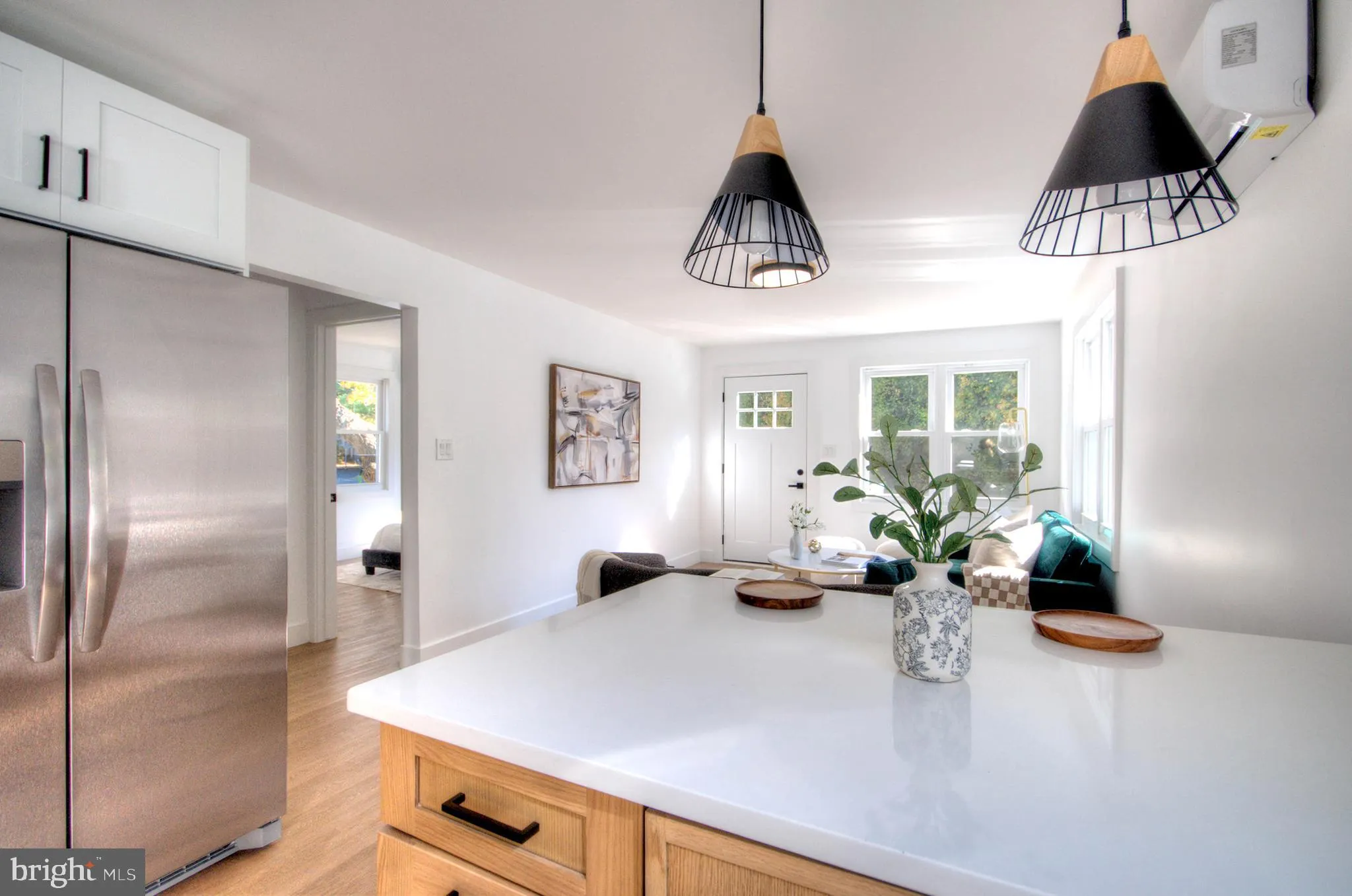 Penns Grove, New Jersey 08069, United States, 2 Bedrooms Bedrooms, ,1 BathroomBathrooms,Residential,Active,234068