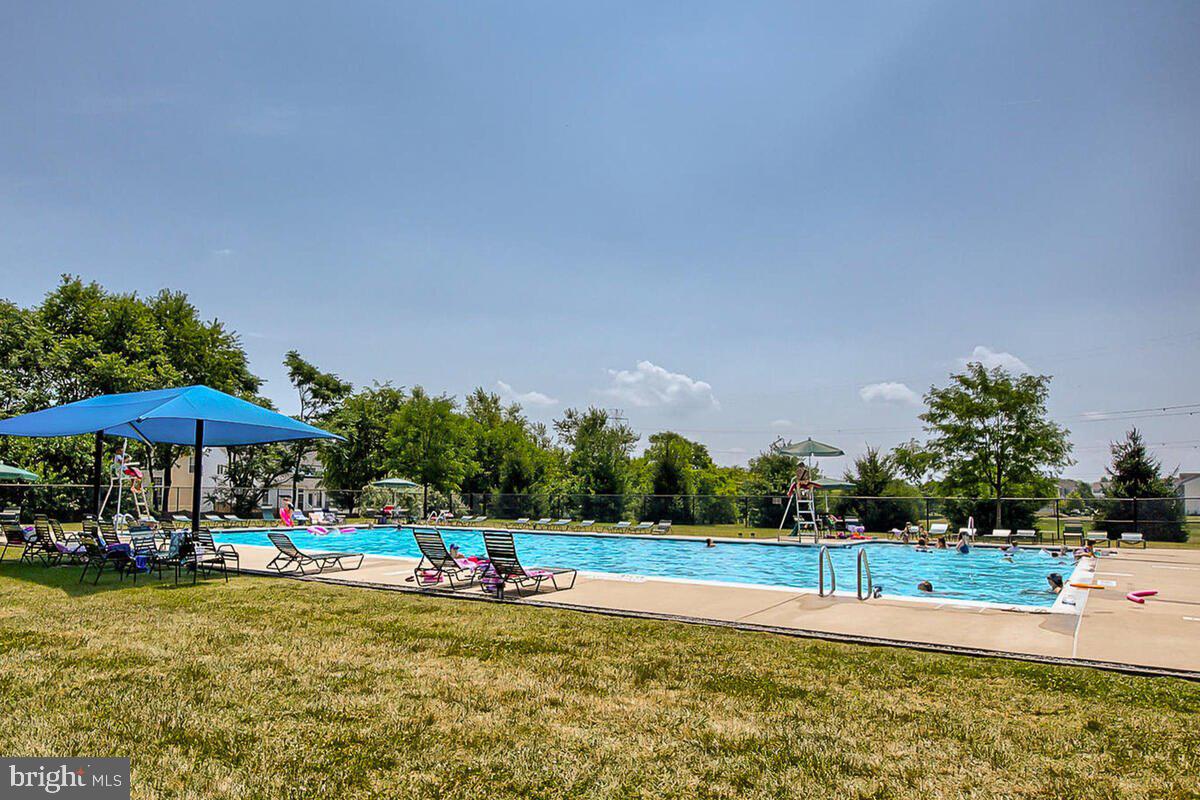 ECHO GLEN - Residential