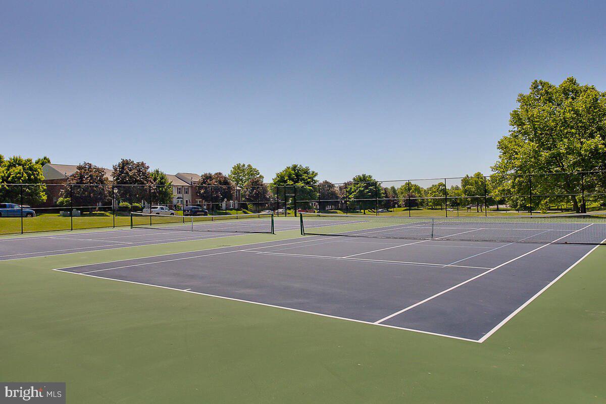 ECHO GLEN - Residential