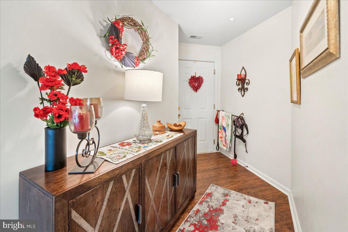 ECHO GLEN - Residential