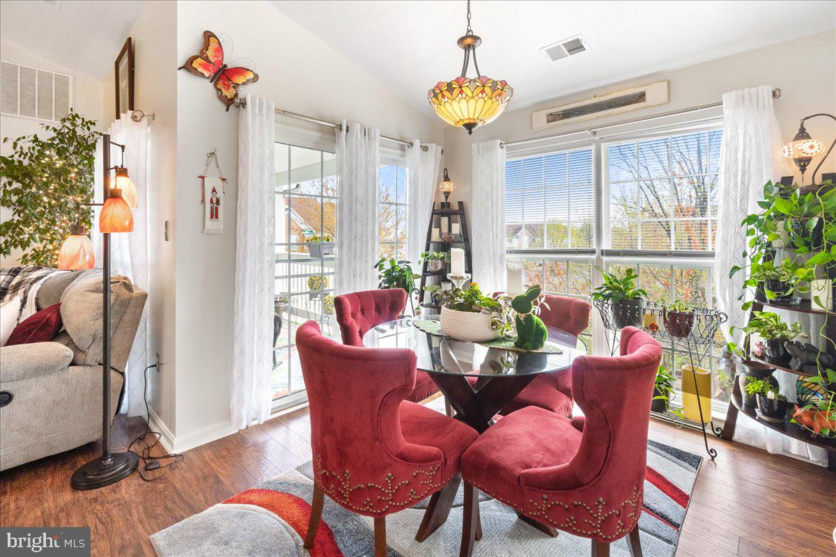 ECHO GLEN - Residential