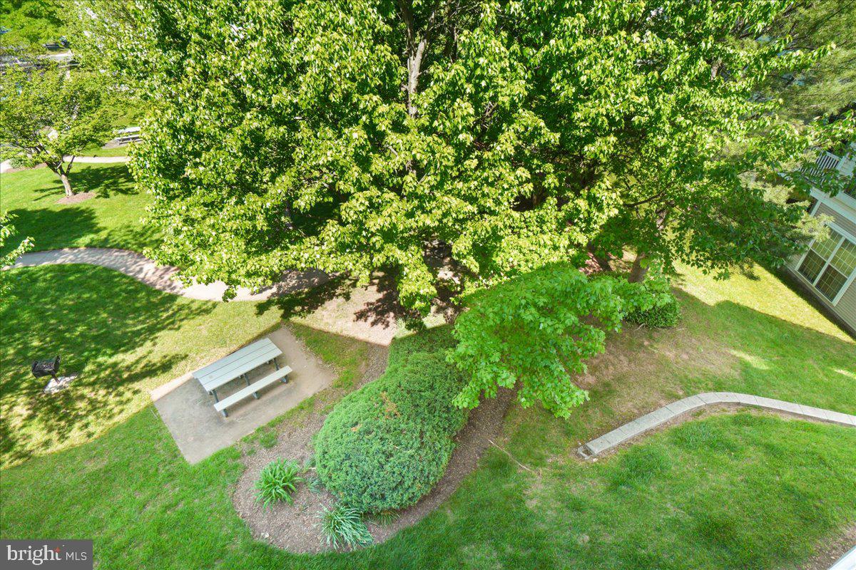 ECHO GLEN - Residential