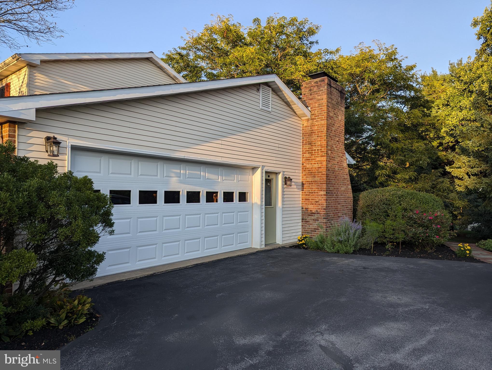 PARK FOREST VILLAGE - Residential