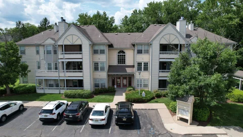 113 Cascade Court Unit 11, West Windsor, NJ MLS: NJME2082270