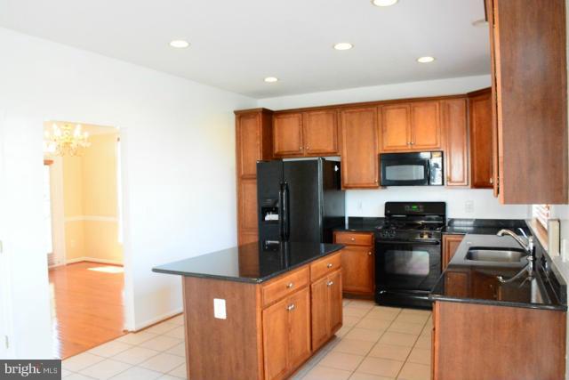 STONE RIDGE NORTH - Residential Lease