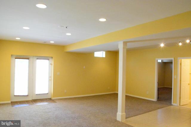 STONE RIDGE NORTH - Residential Lease