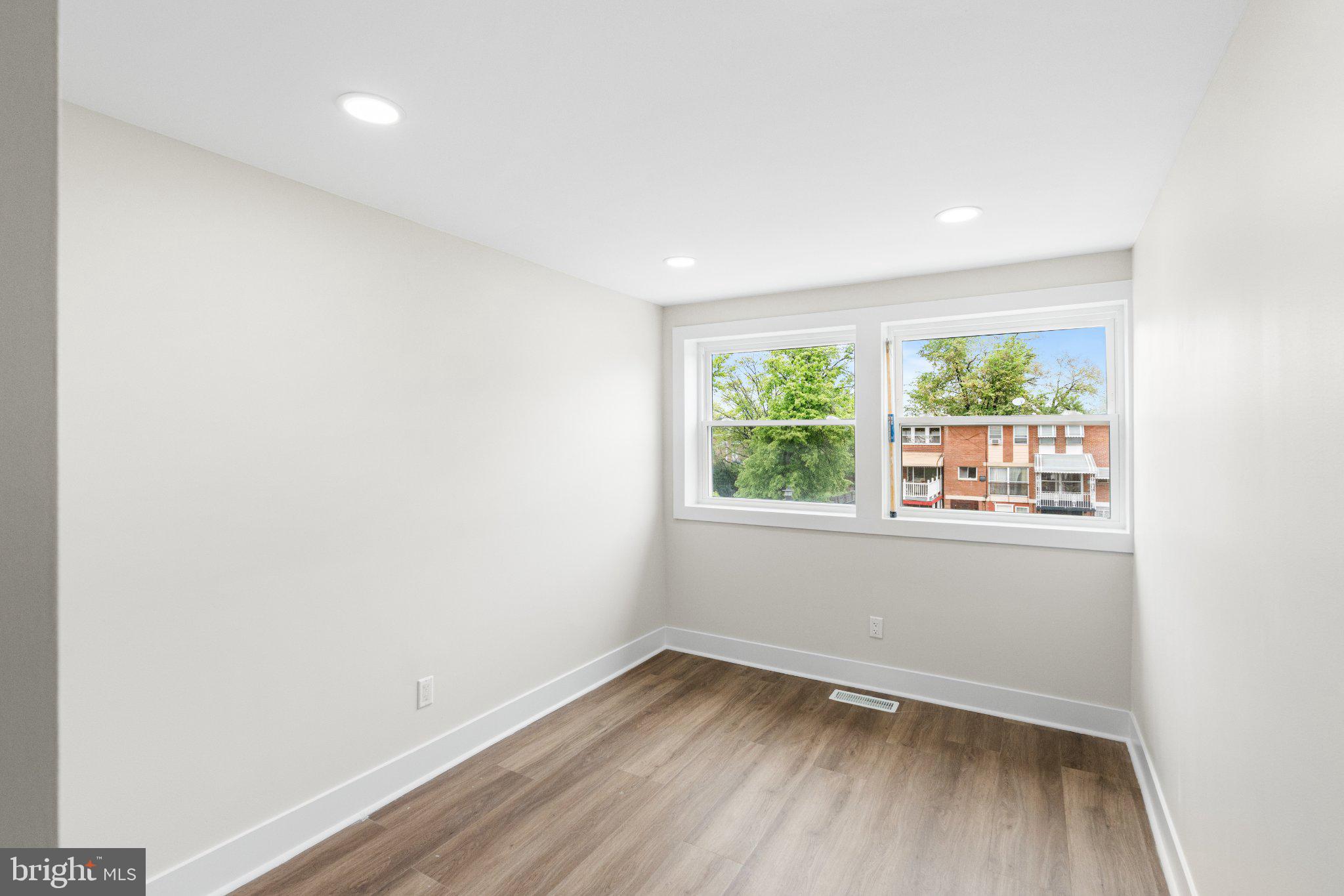EASTWICK - Residential