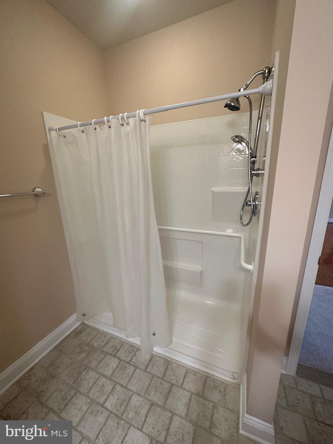 GREENBRIER HILLS - Residential