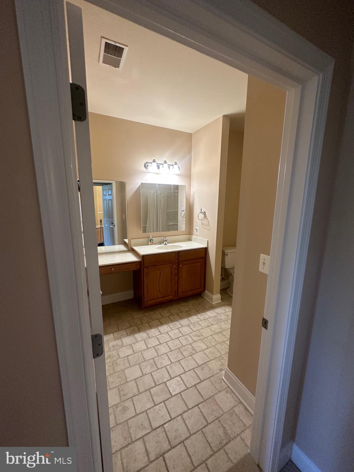 GREENBRIER HILLS - Residential