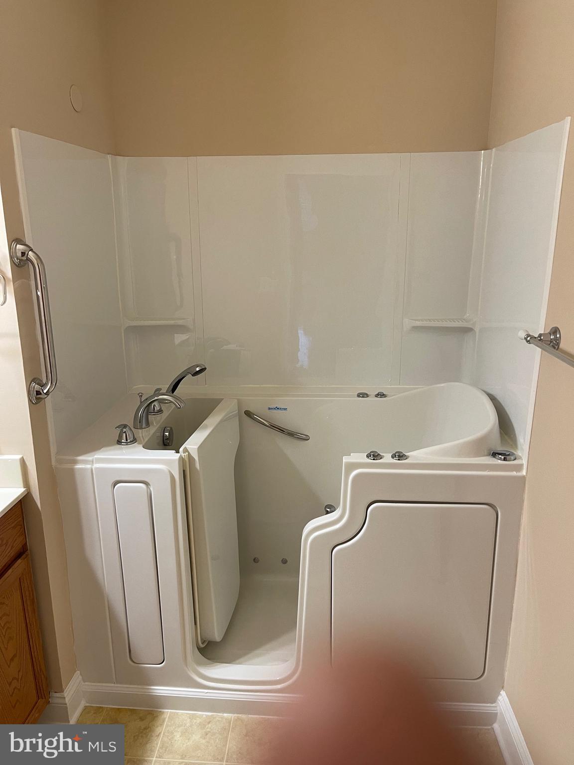 GREENBRIER HILLS - Residential