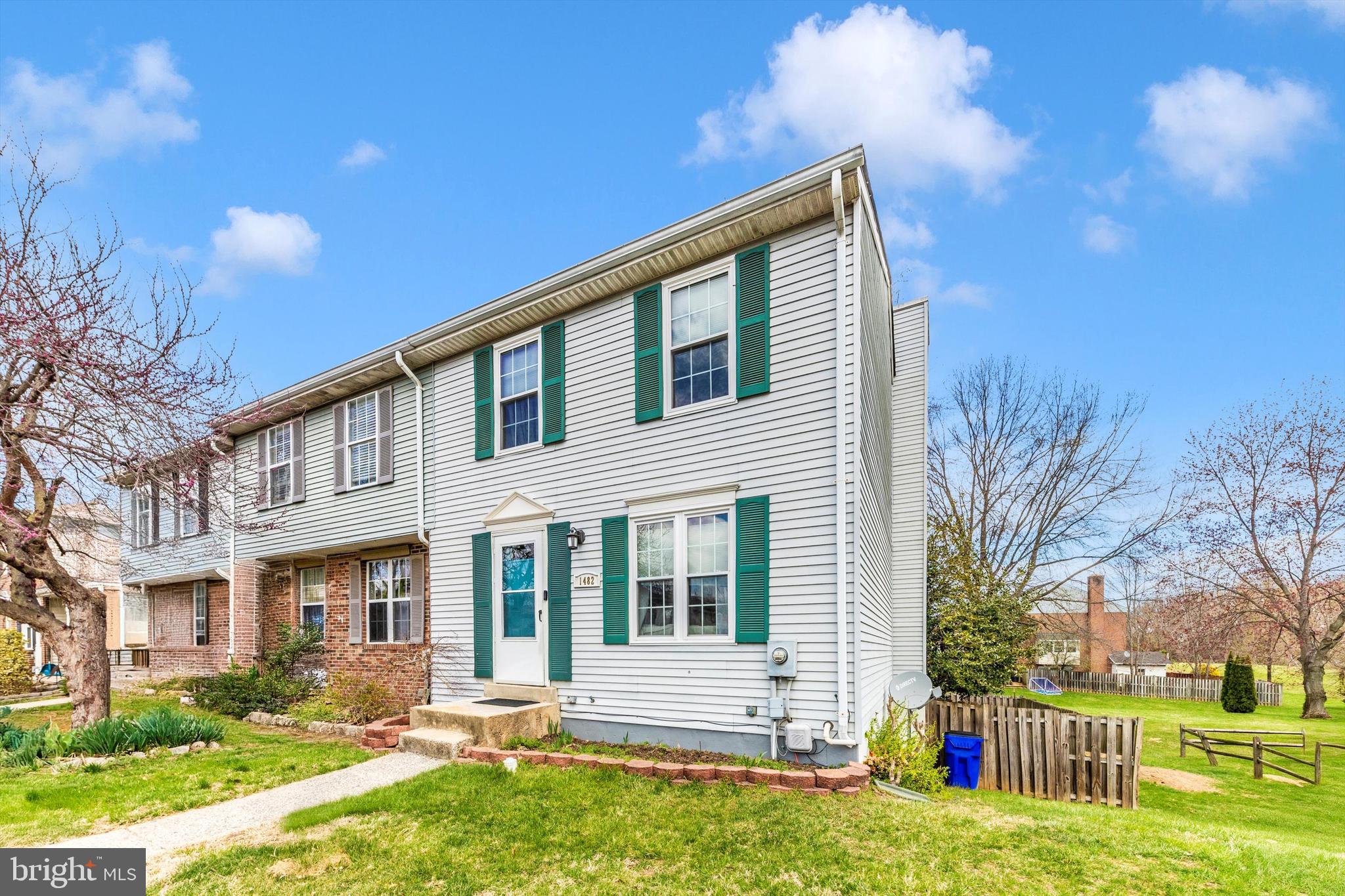 1482 MOBLEY COURT
