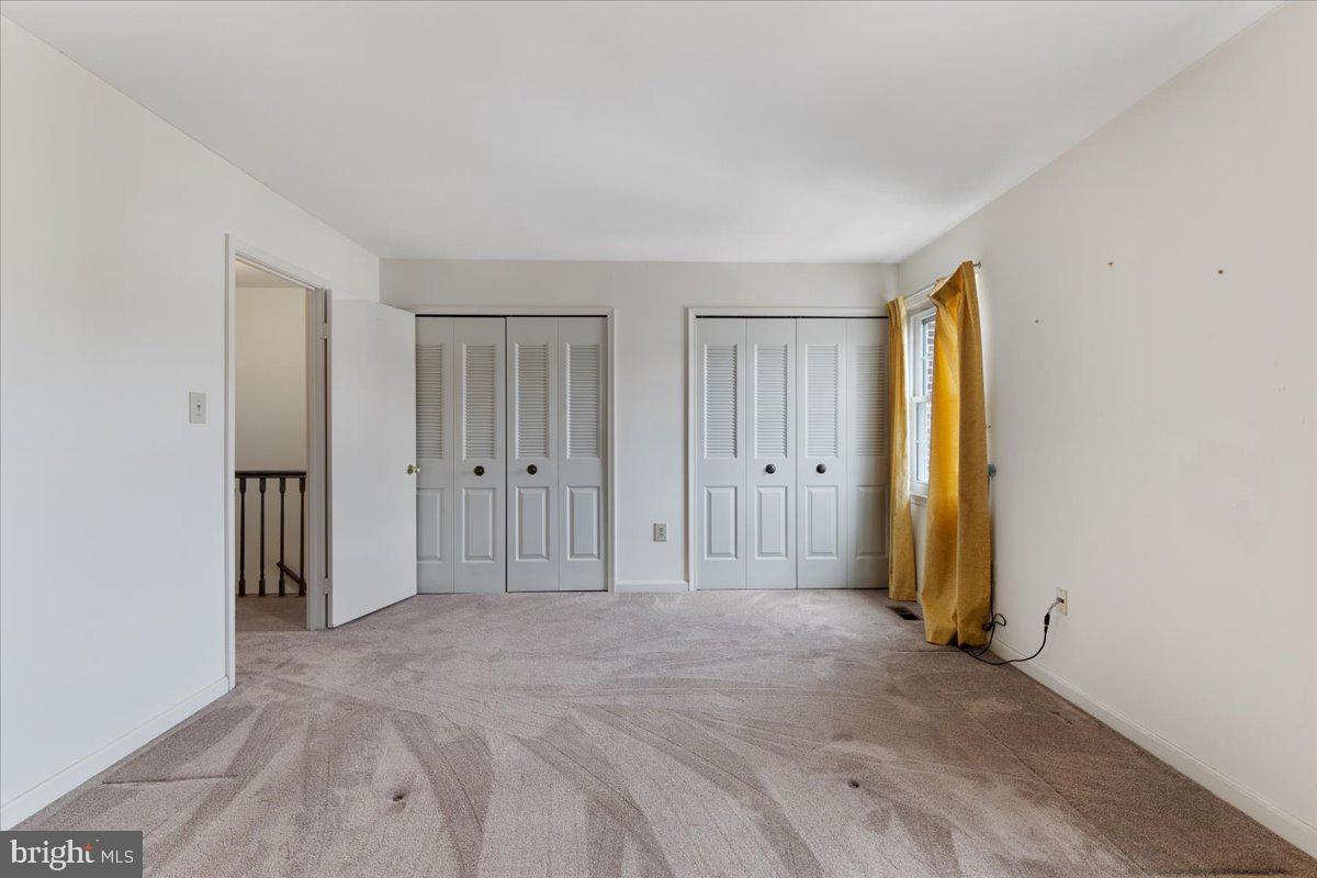 POINT OF WOODS - Residential