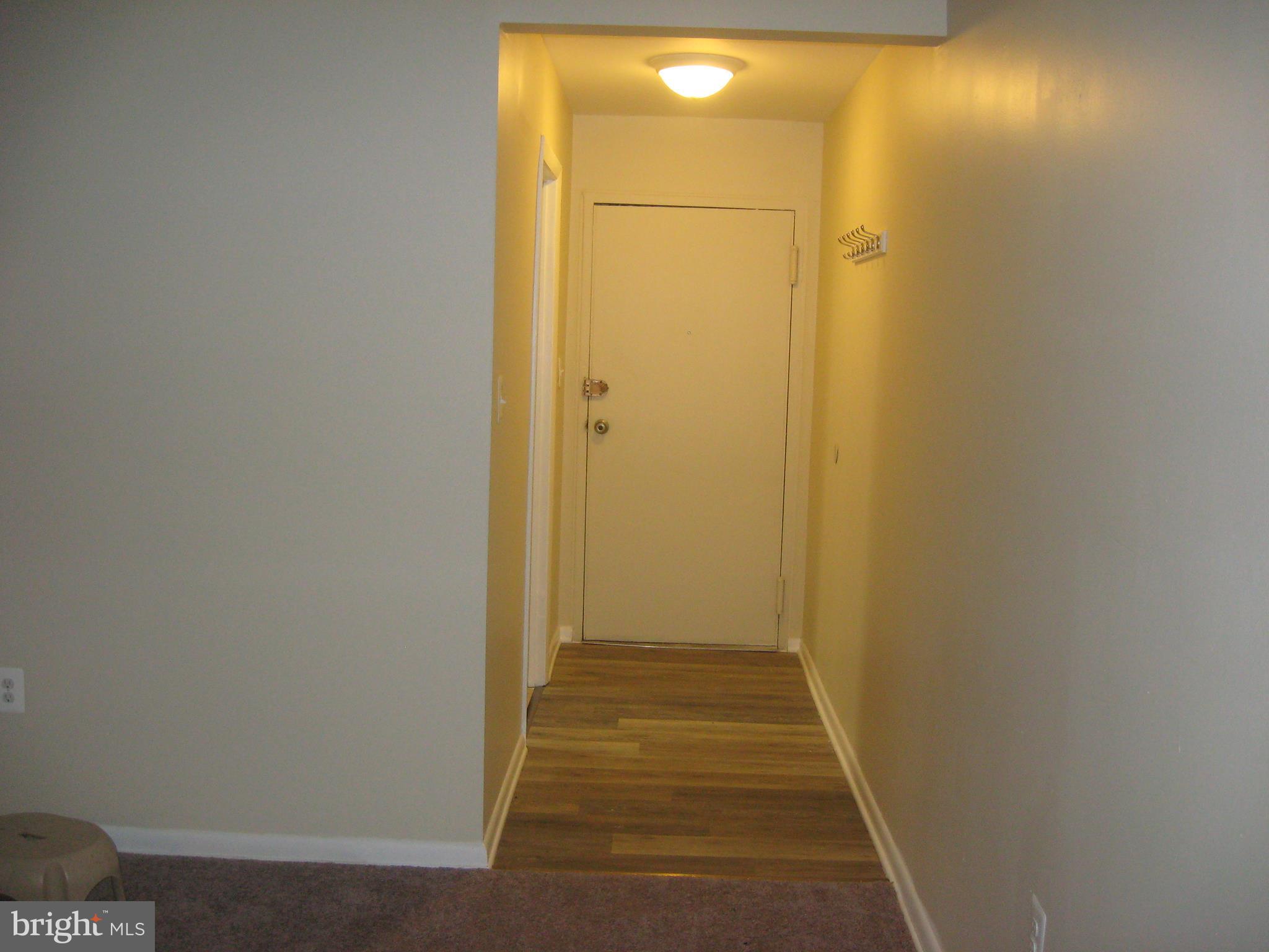 MARLOW TOWERS CONDOMINIUMS - Residential Lease