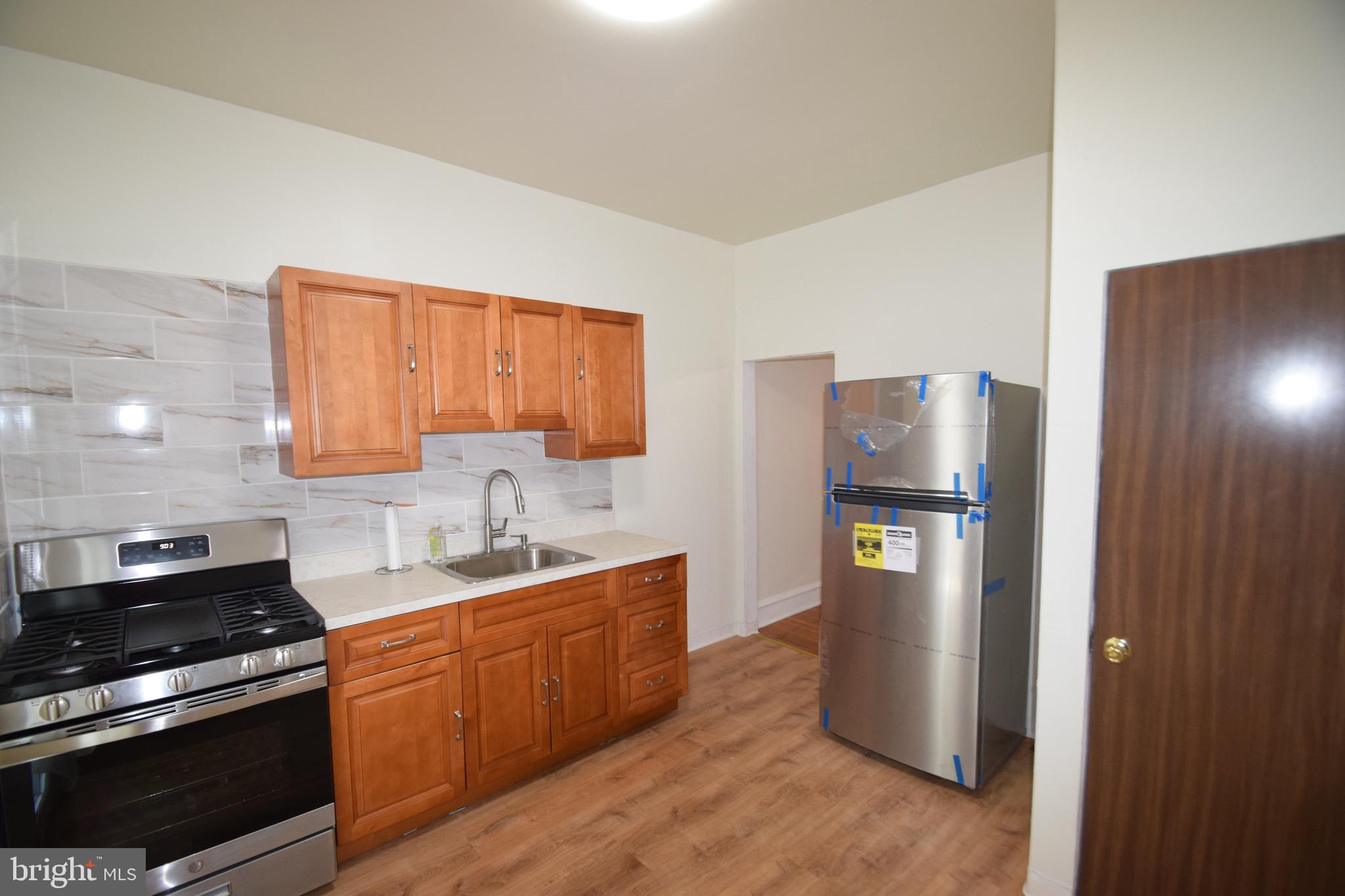 PHILADELPHIA (WEST) - Residential Lease