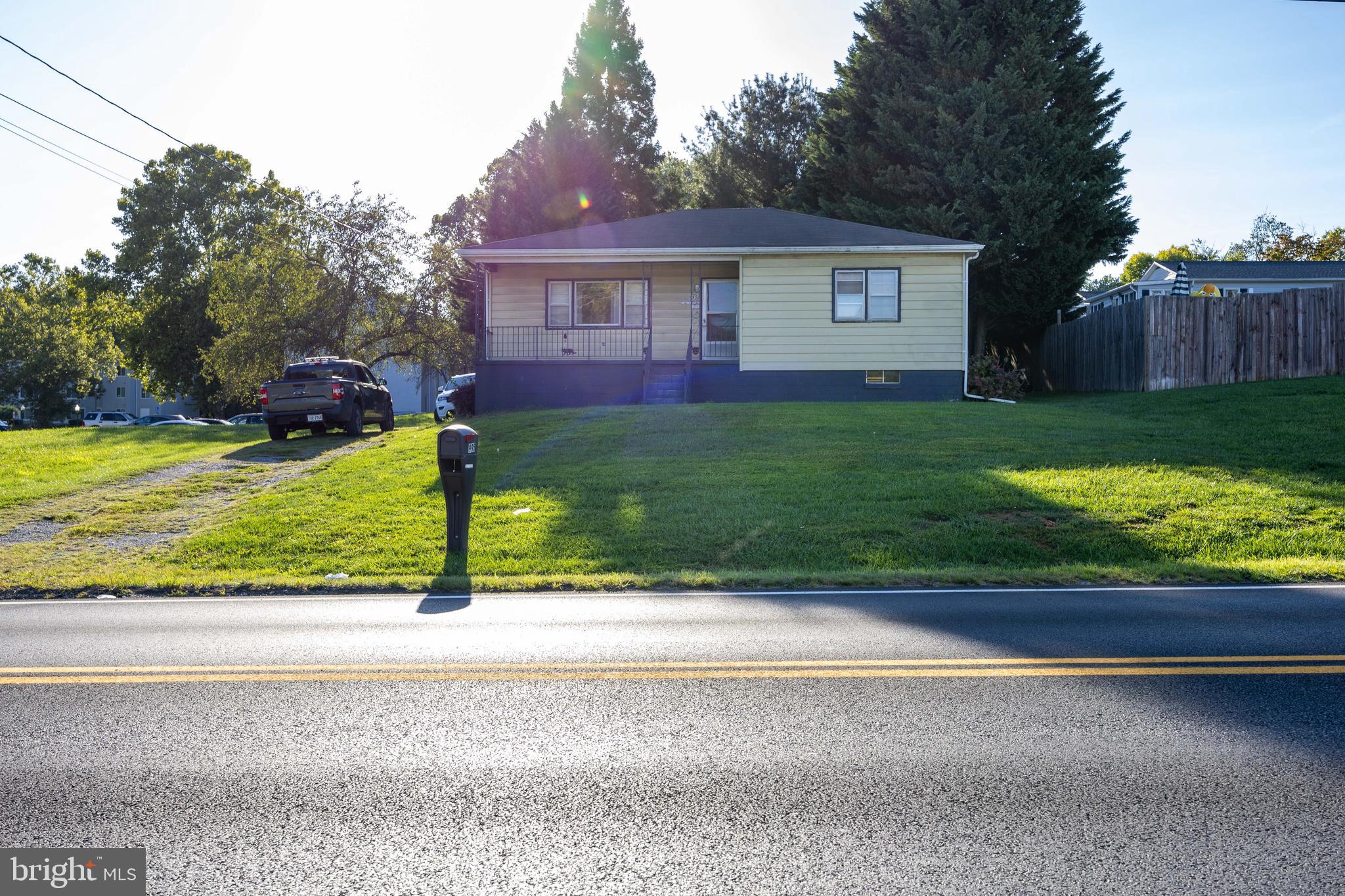 EDGEWOOD - Residential