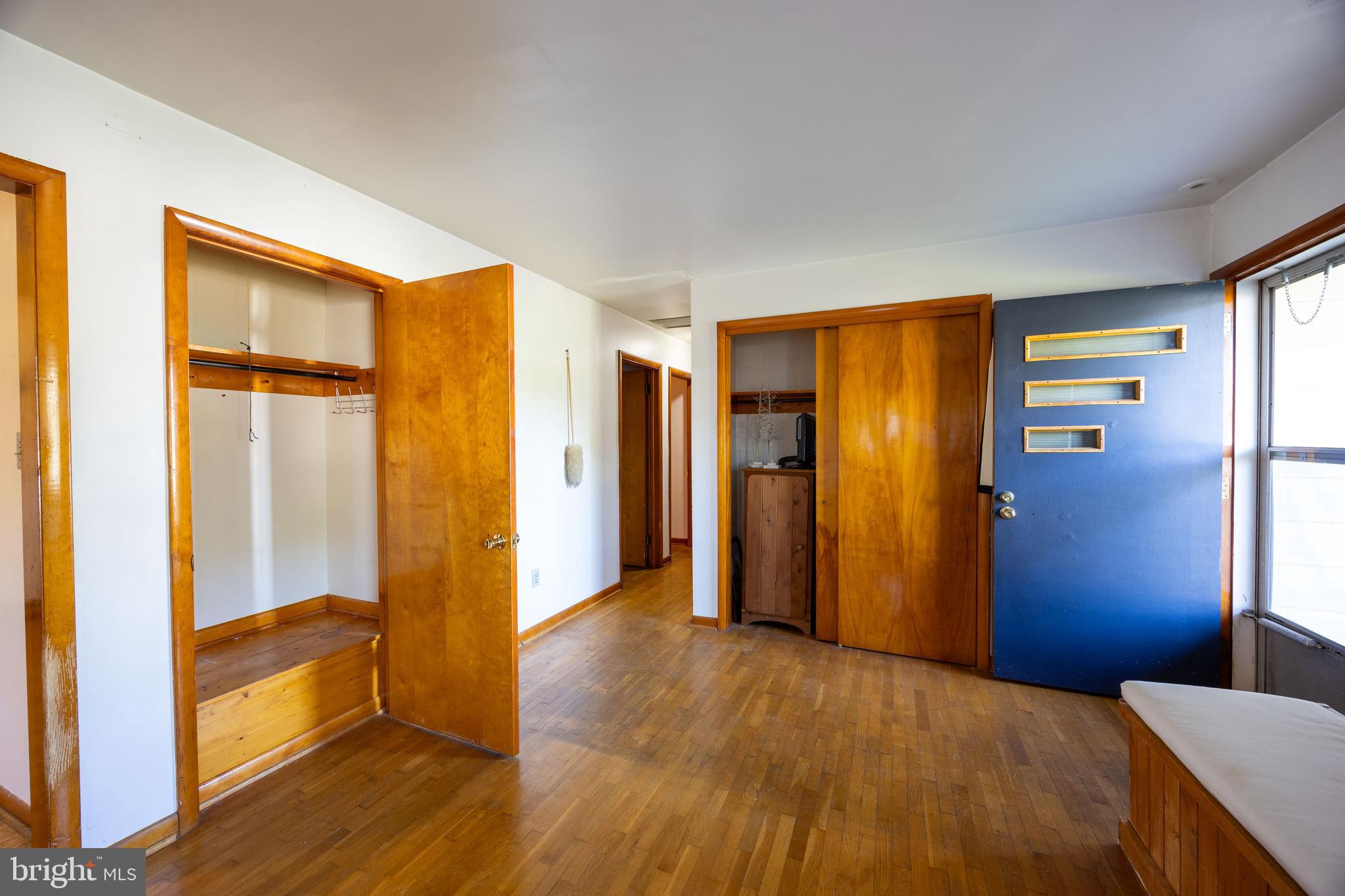 EDGEWOOD - Residential