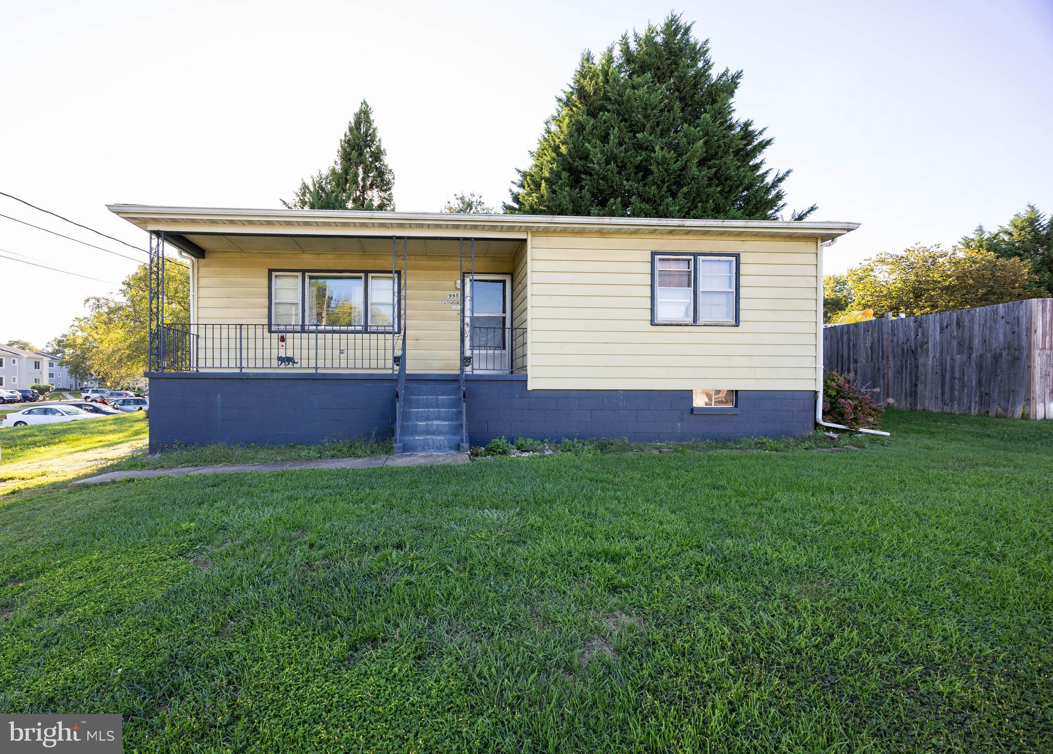 EDGEWOOD - Residential