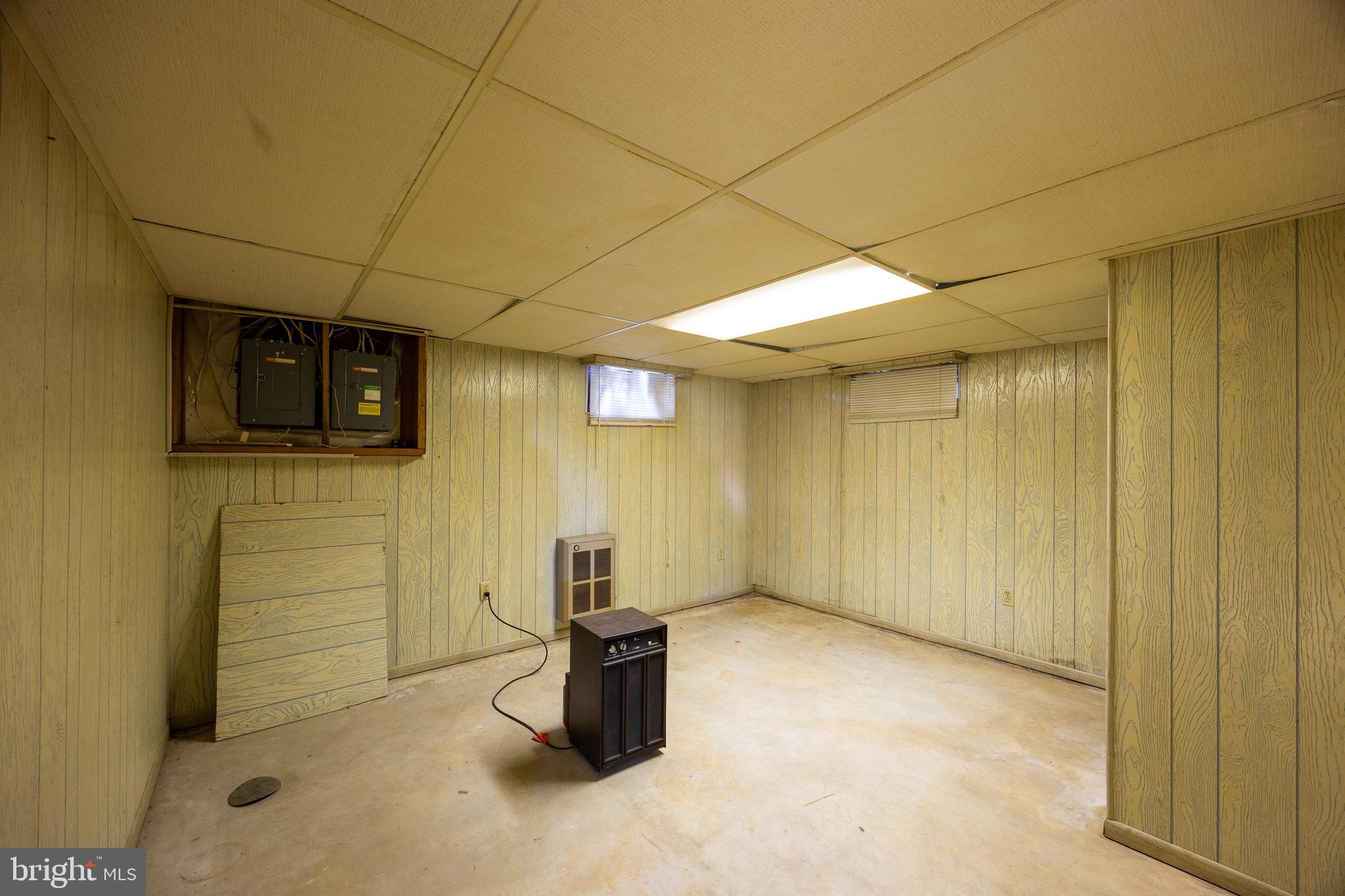 EDGEWOOD - Residential