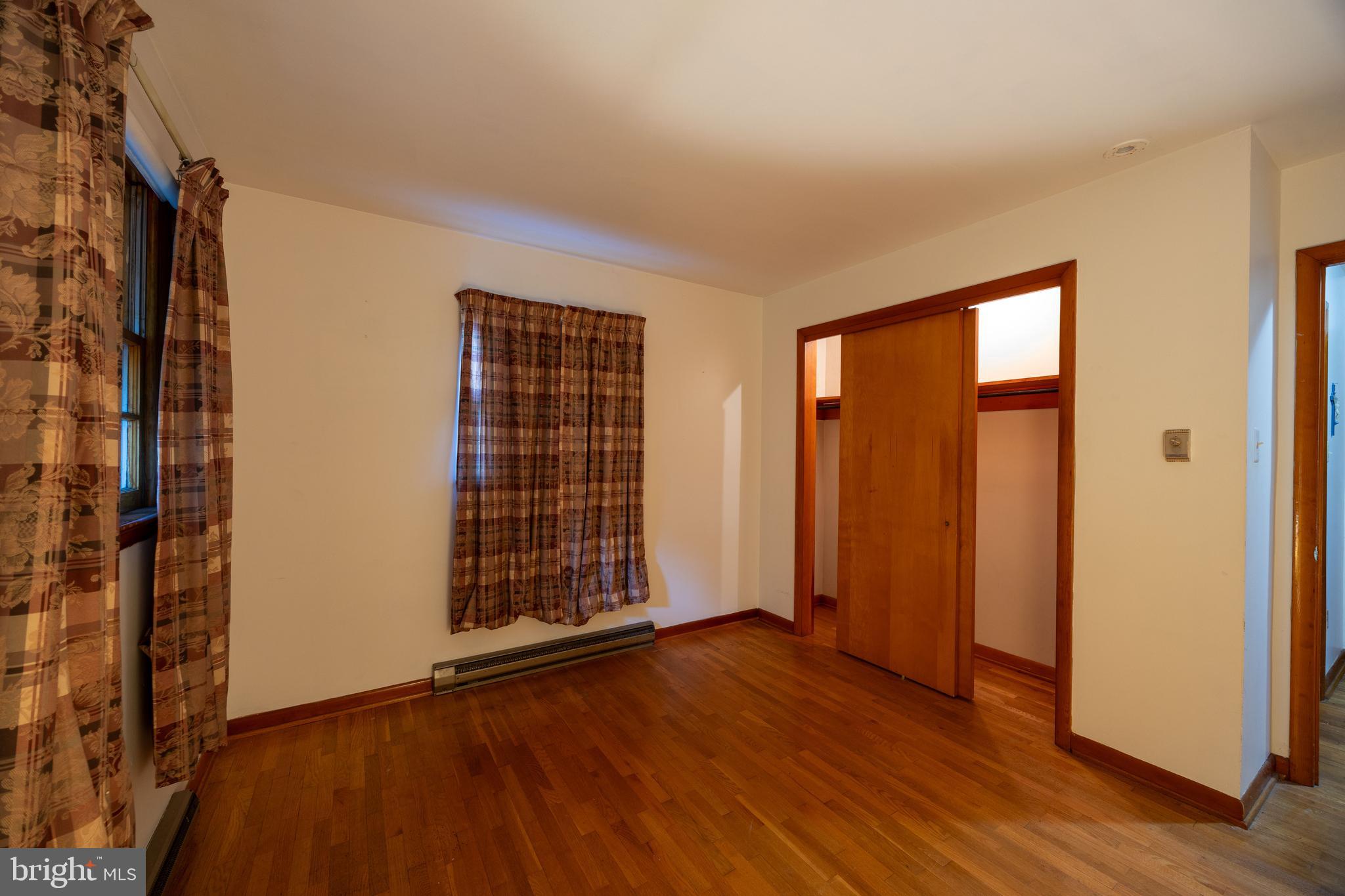 EDGEWOOD - Residential