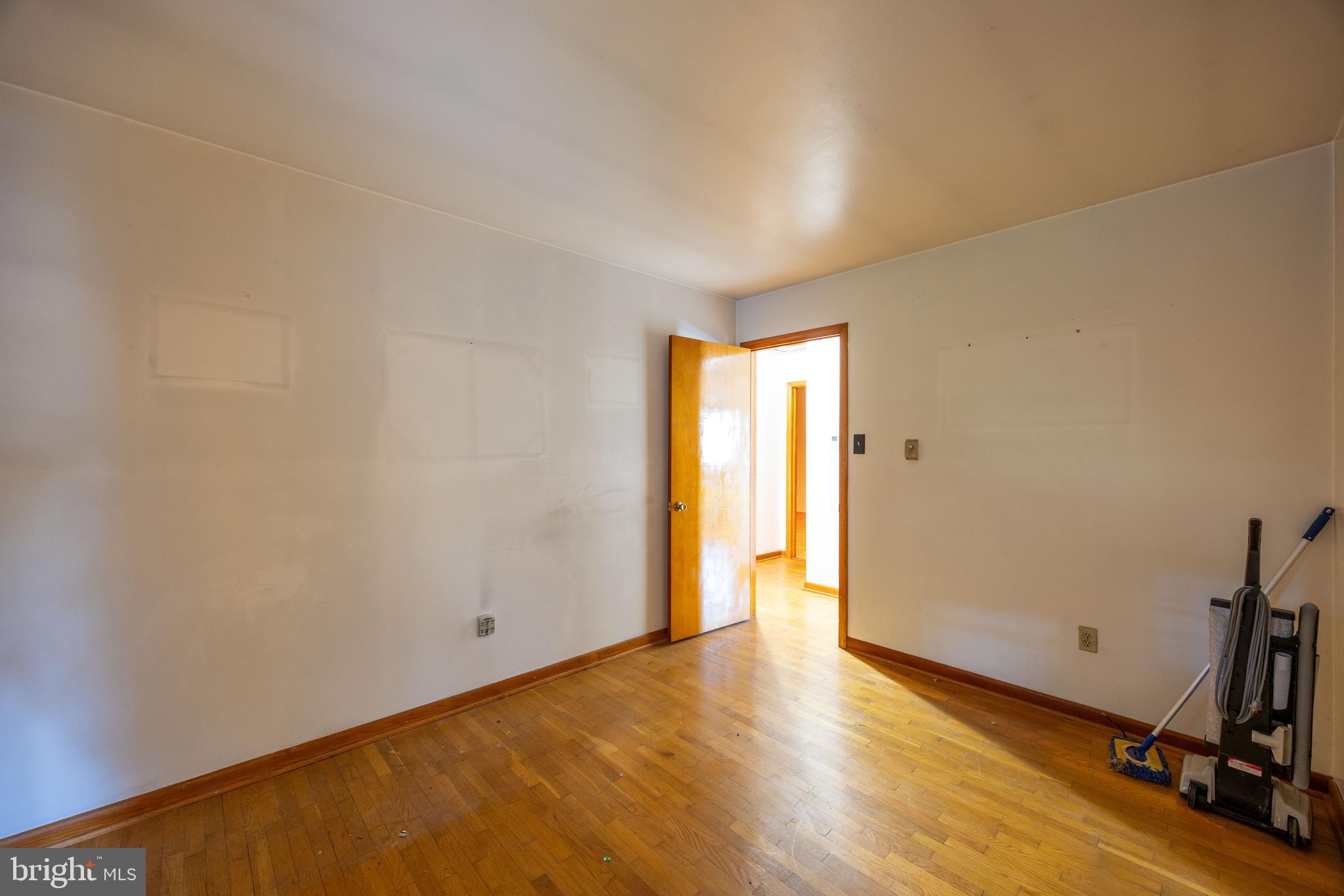 EDGEWOOD - Residential