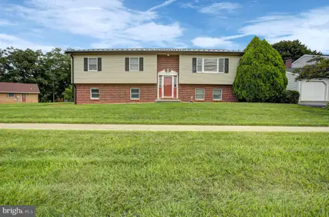 517 N N Morris Street, Shippensburg, PA 17257 - #: PAFL2036660