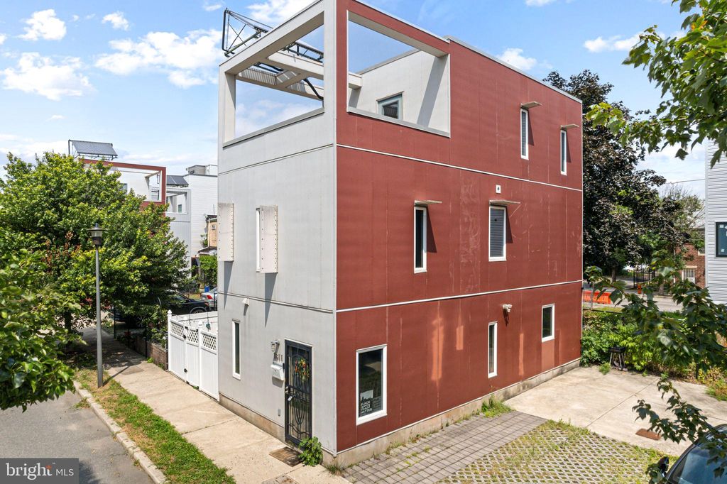 Photo of 1811 N Sheridan Street, PHILADELPHIA, PA 19122 (MLS # PAPH2519008)