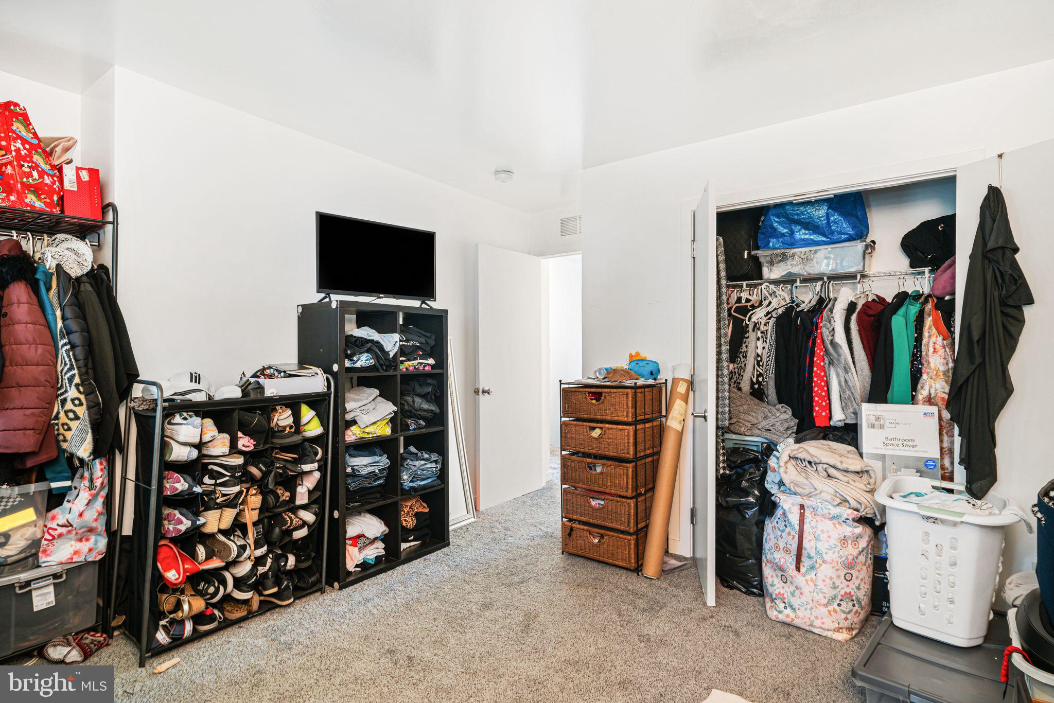 SOUTH KENSINGTON - Residential