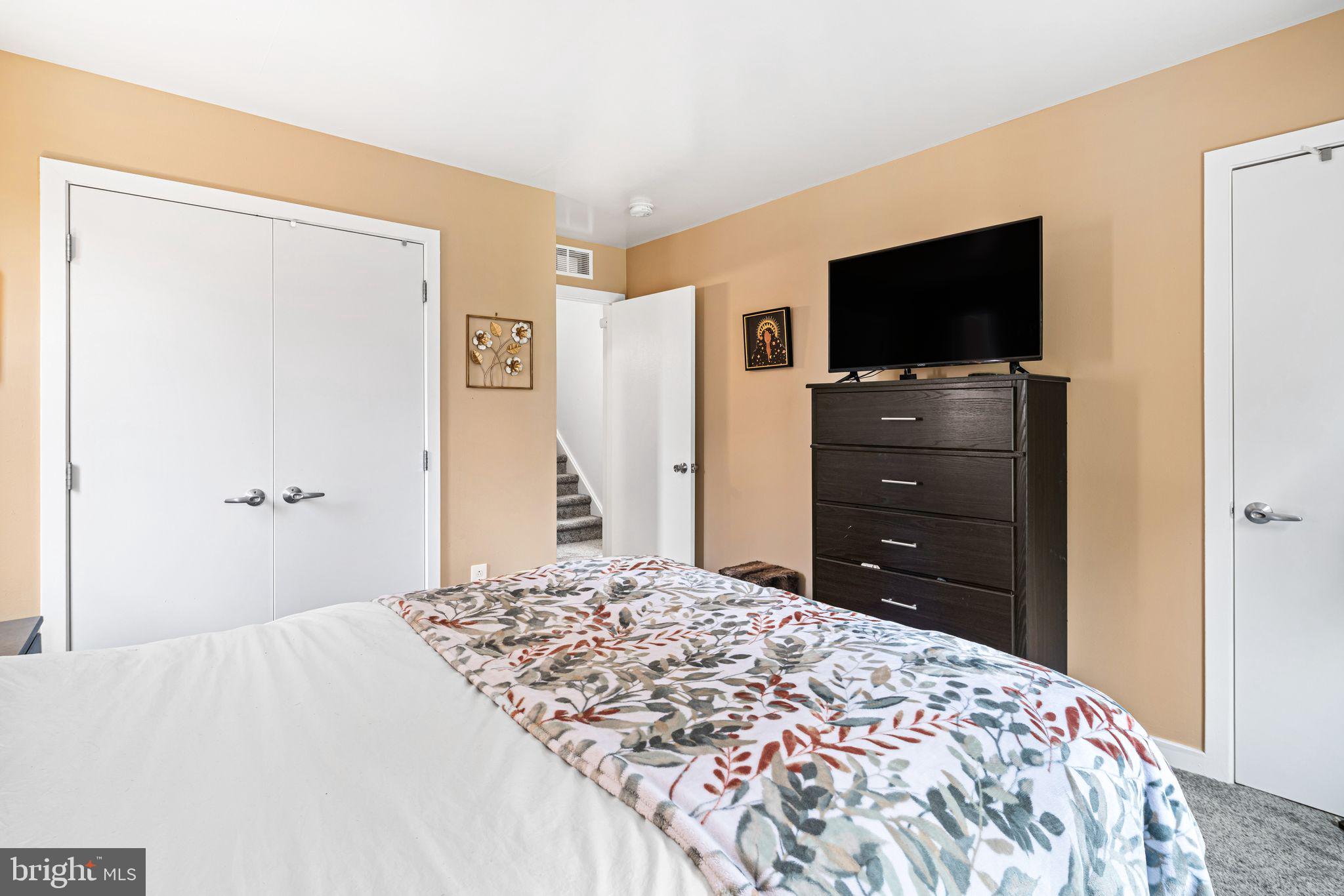 SOUTH KENSINGTON - Residential