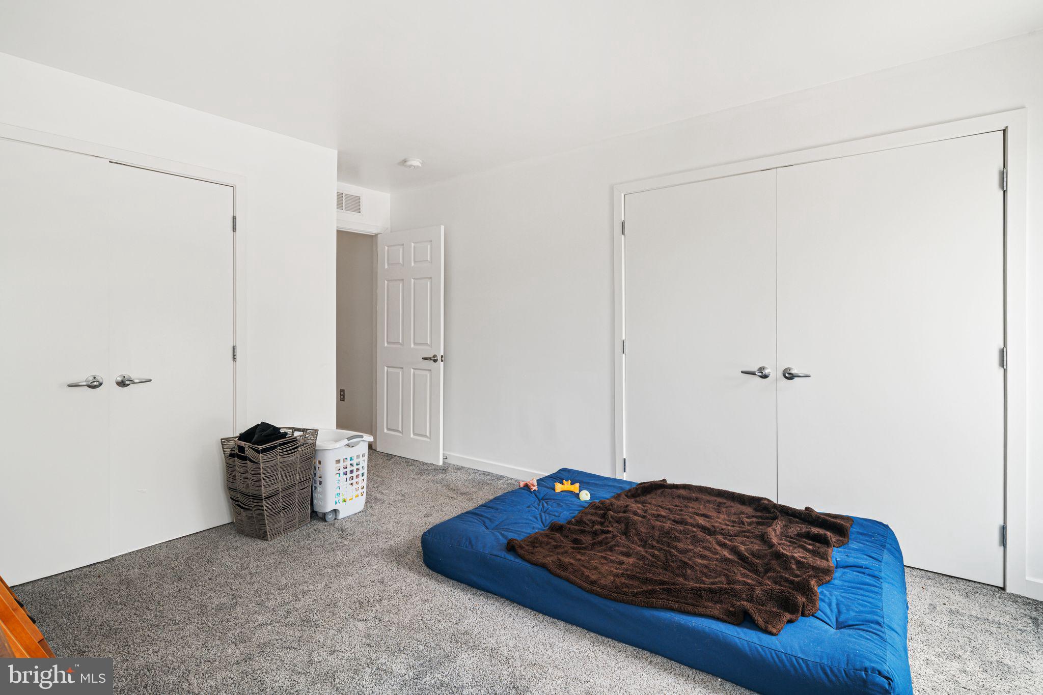 SOUTH KENSINGTON - Residential