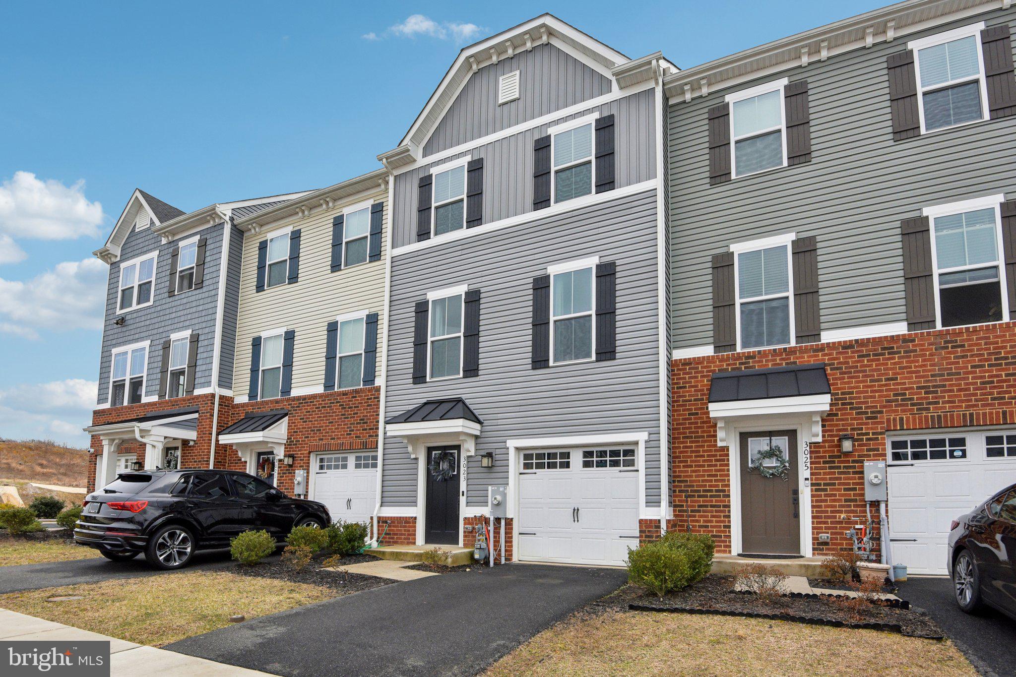 JAMES RUN TOWNHOMES - Residential