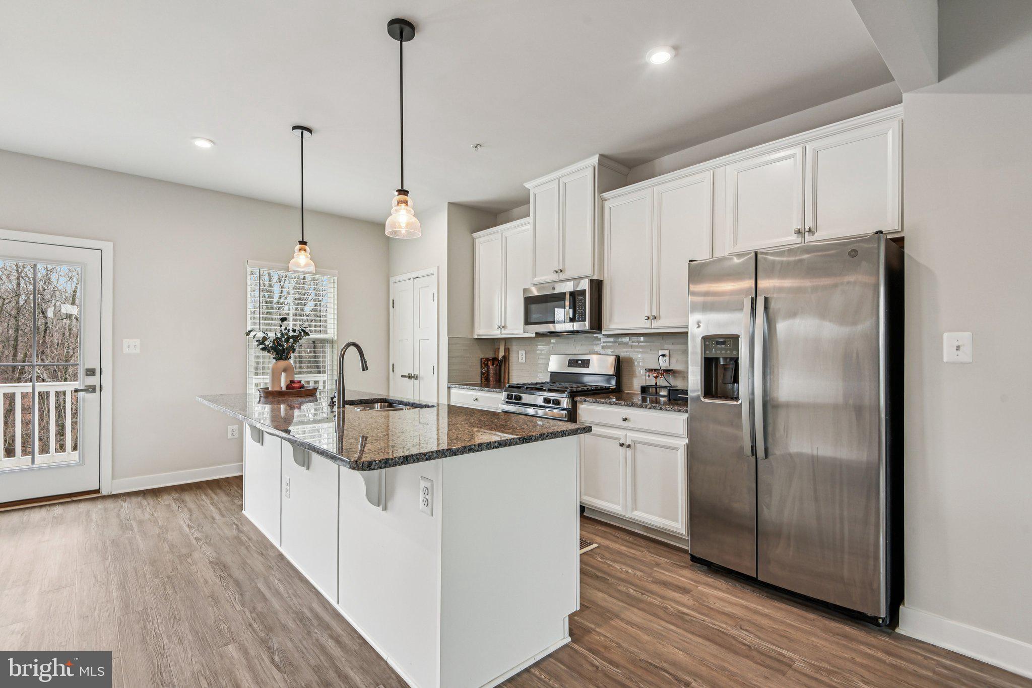 JAMES RUN TOWNHOMES - Residential