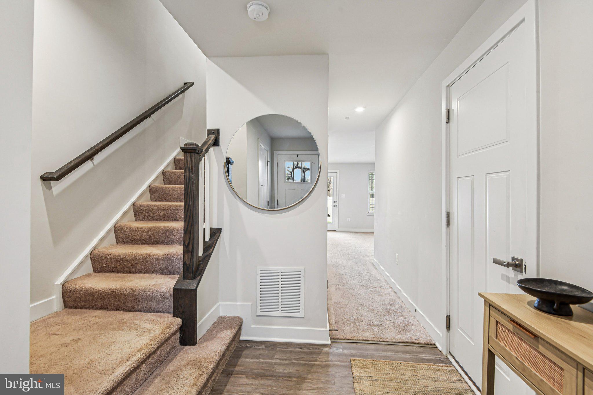 JAMES RUN TOWNHOMES - Residential