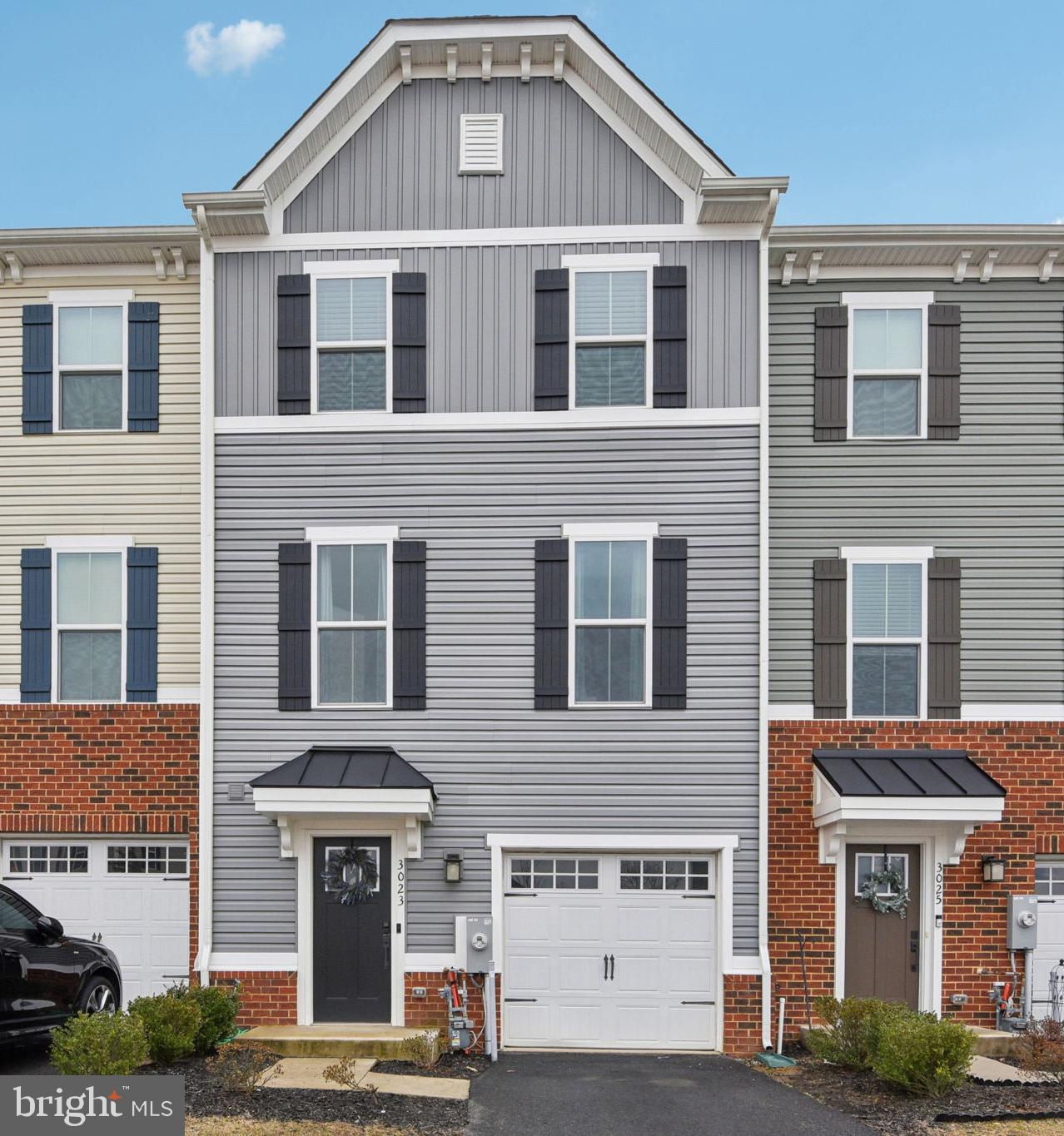 JAMES RUN TOWNHOMES - Residential