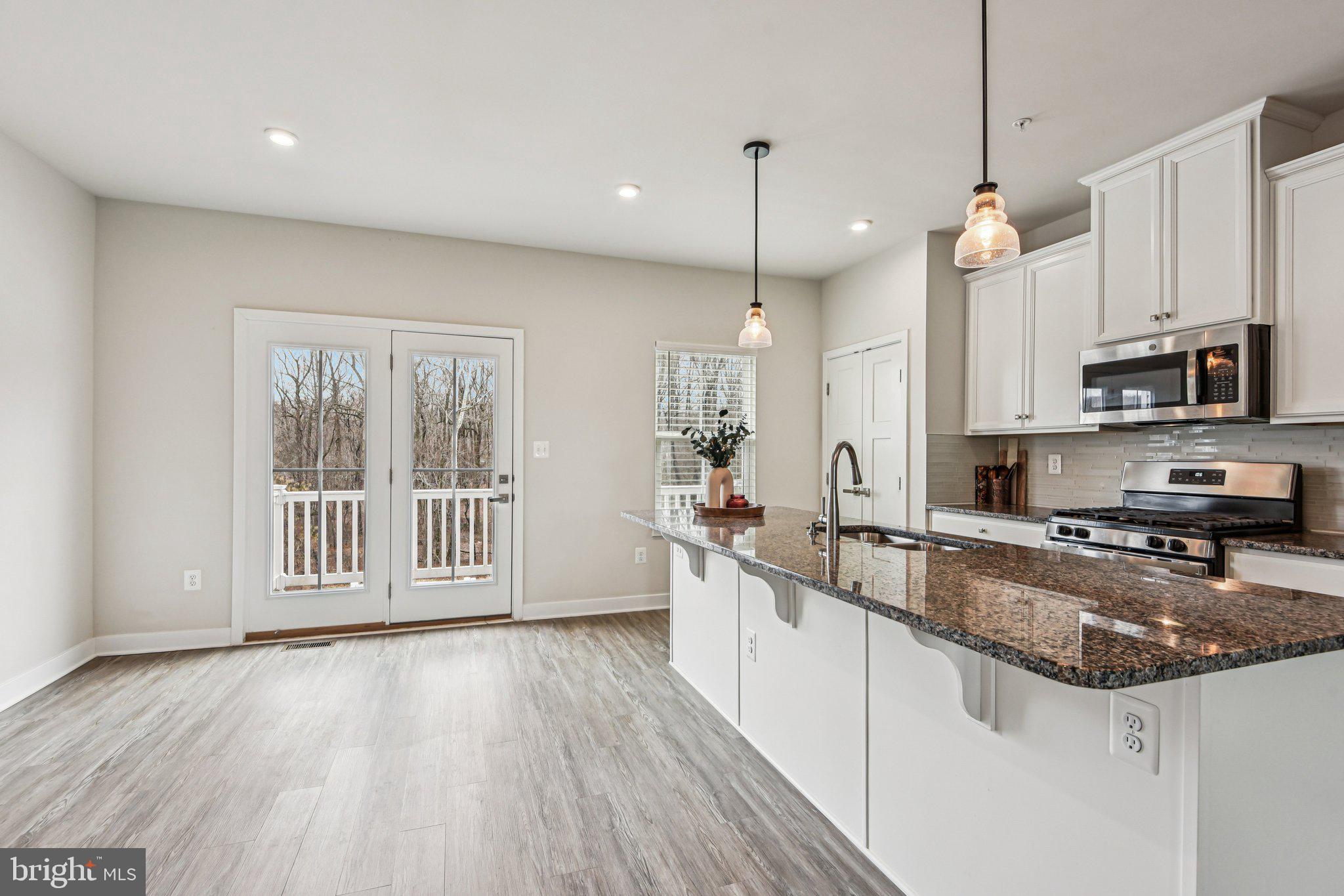 JAMES RUN TOWNHOMES - Residential