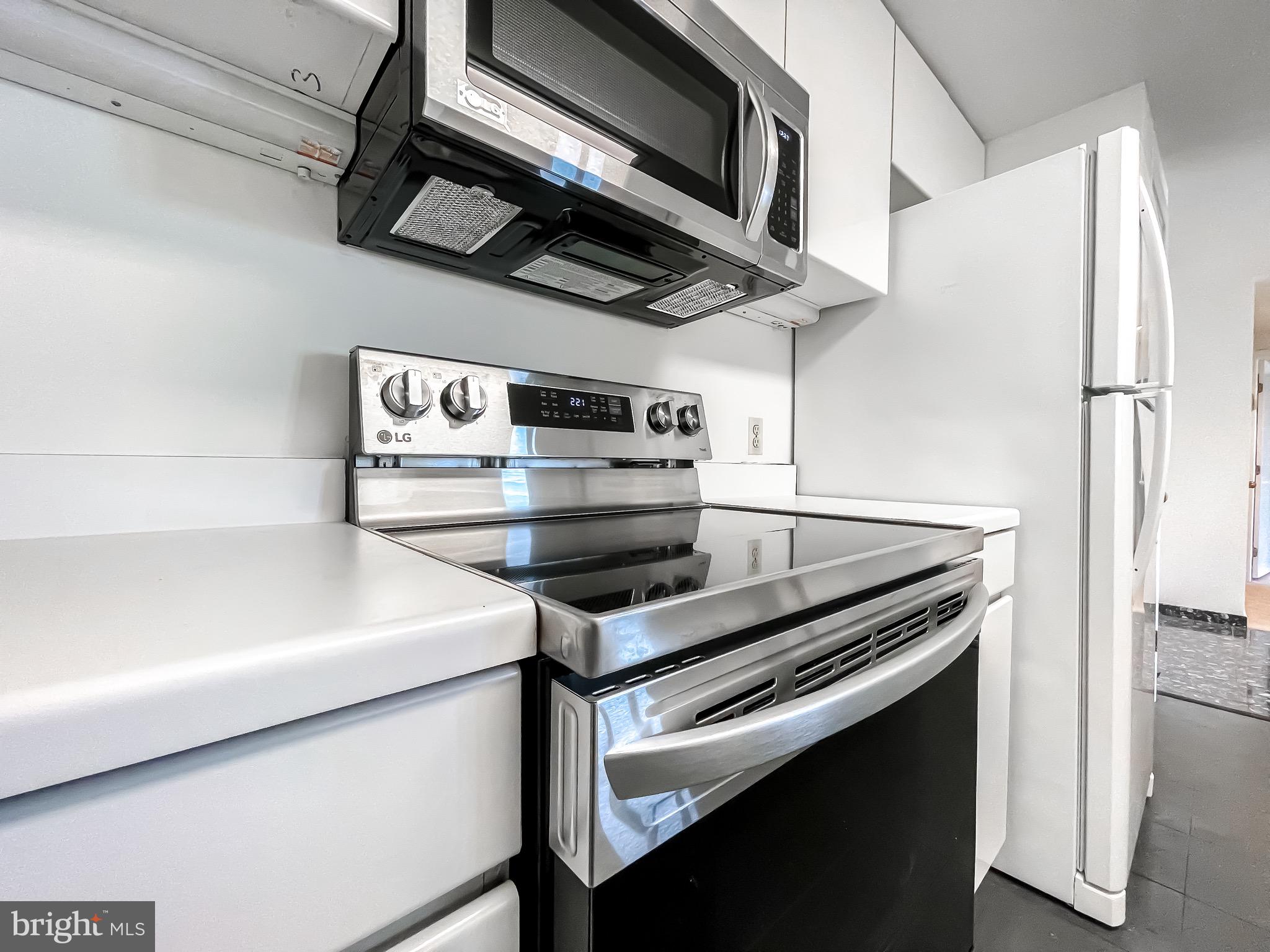 INNER HARBOR - Residential Lease