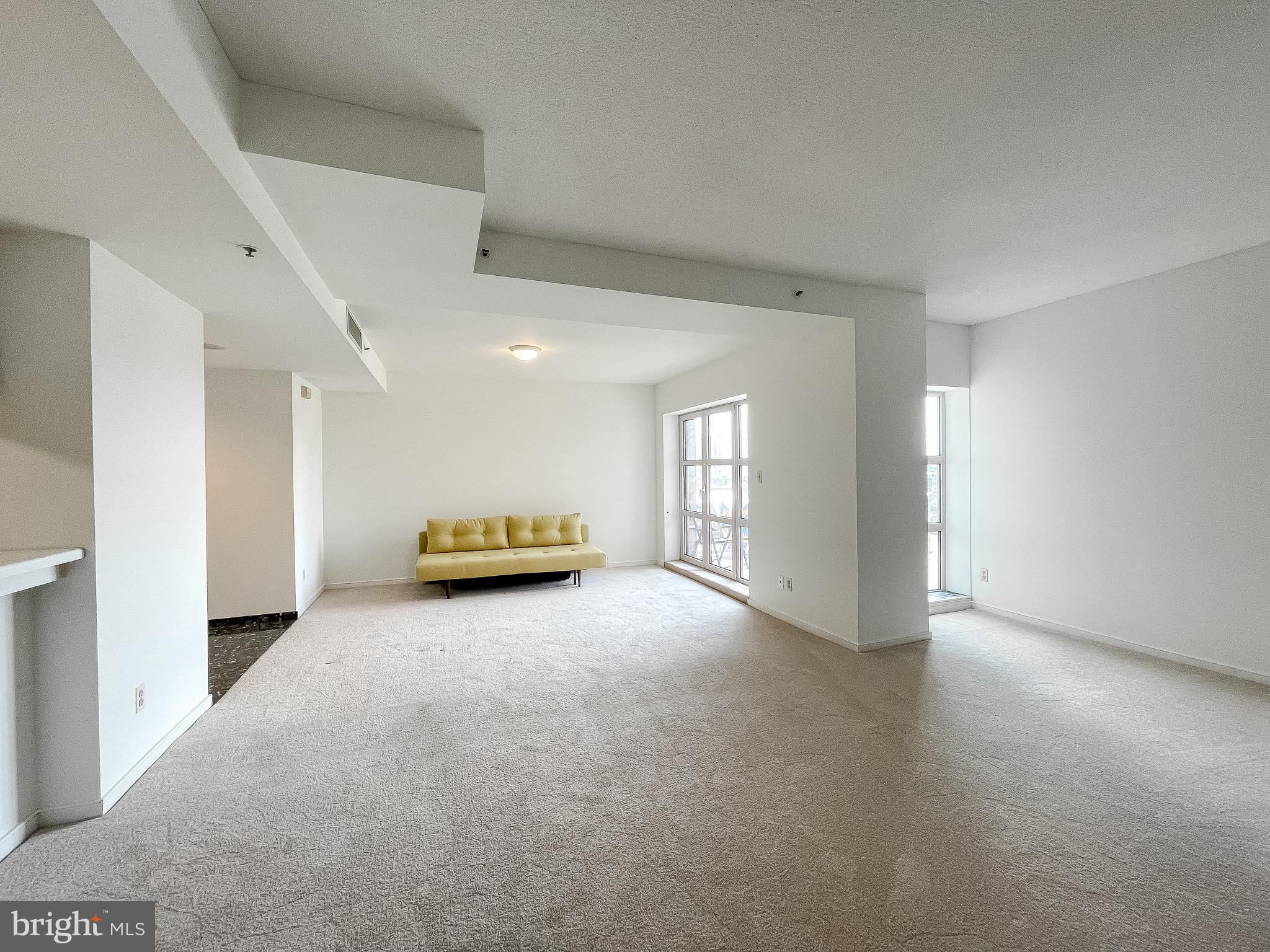 INNER HARBOR - Residential Lease