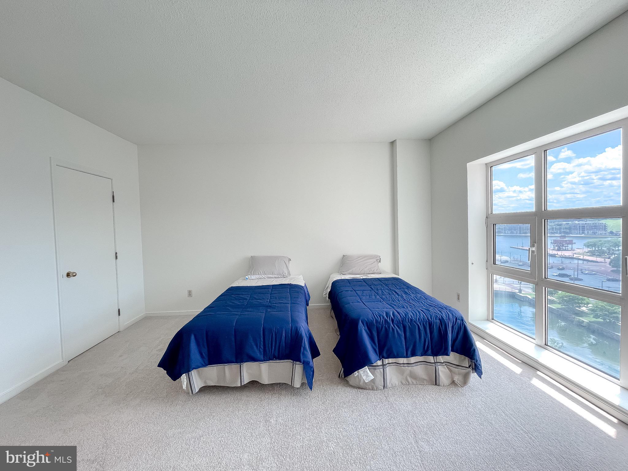 INNER HARBOR - Residential Lease