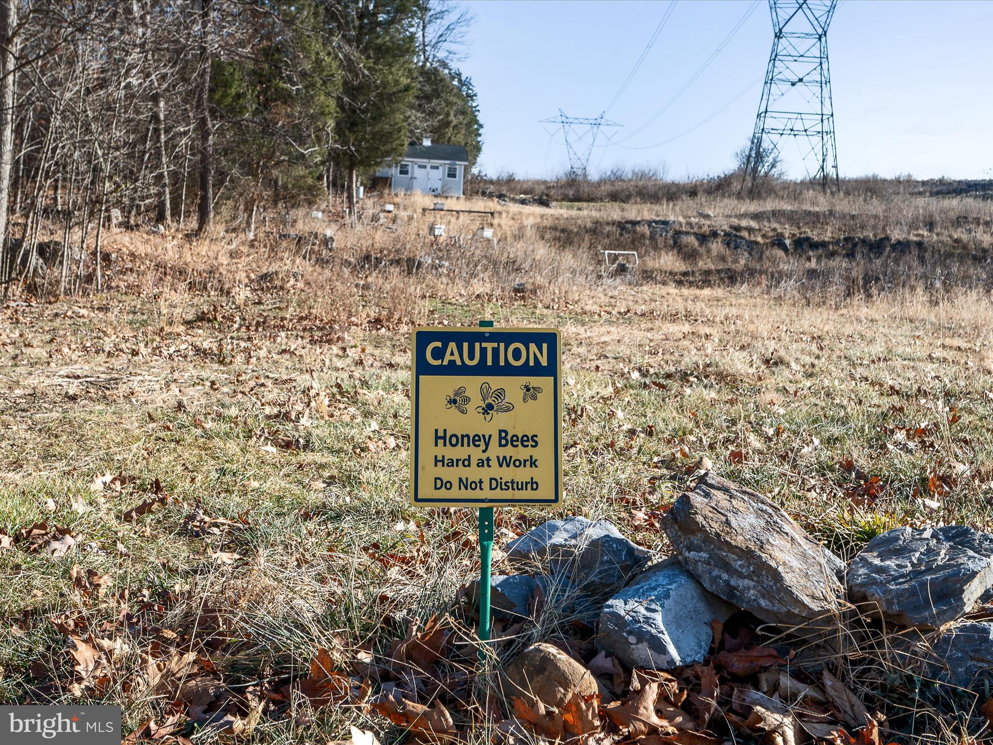 SHEPHERDS COVE - Land