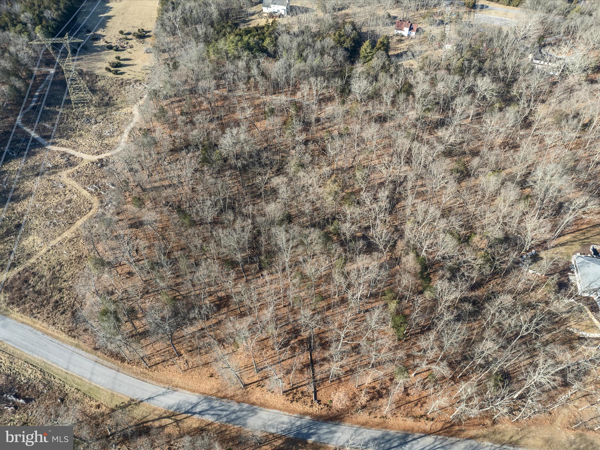 SHEPHERDS COVE - Land