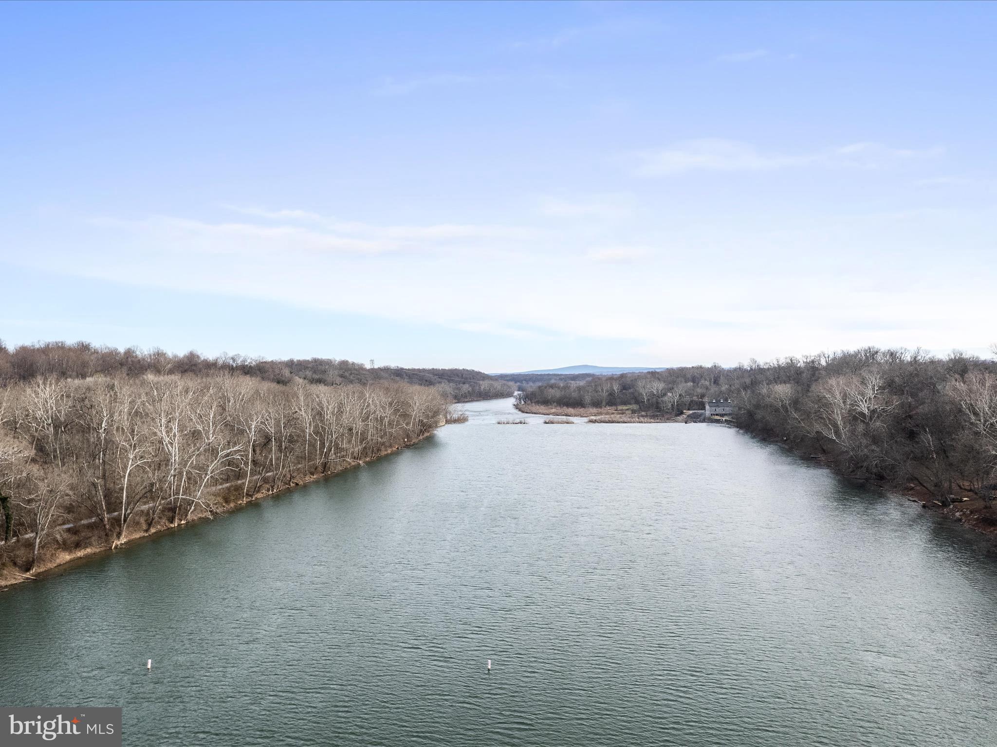 SHEPHERDS COVE - Land