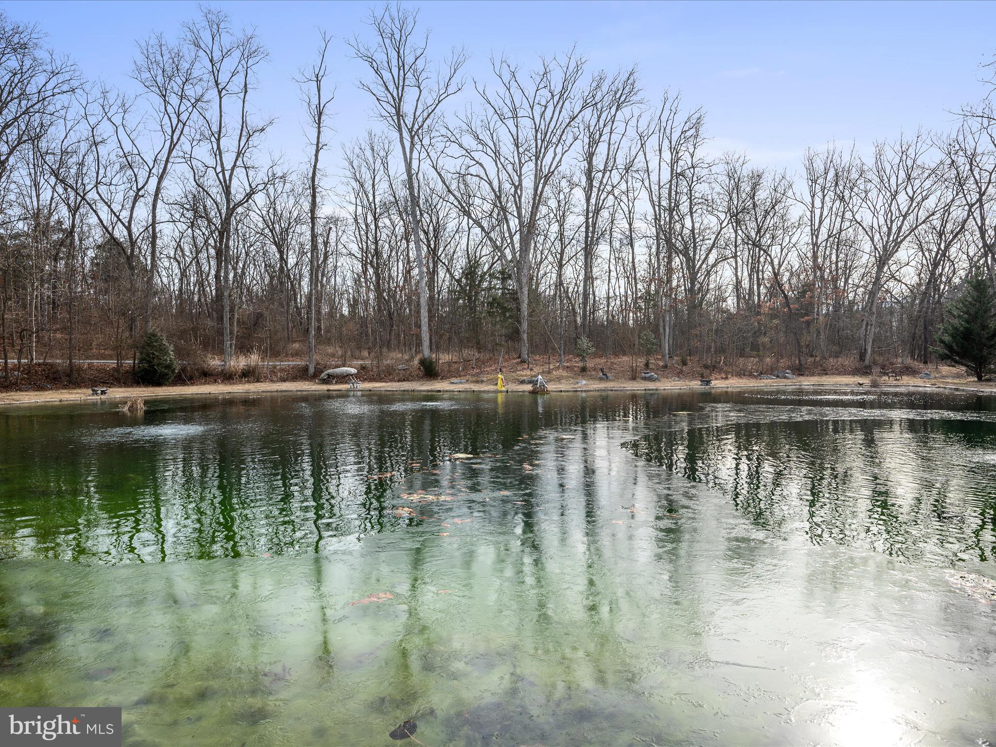 SHEPHERDS COVE - Land